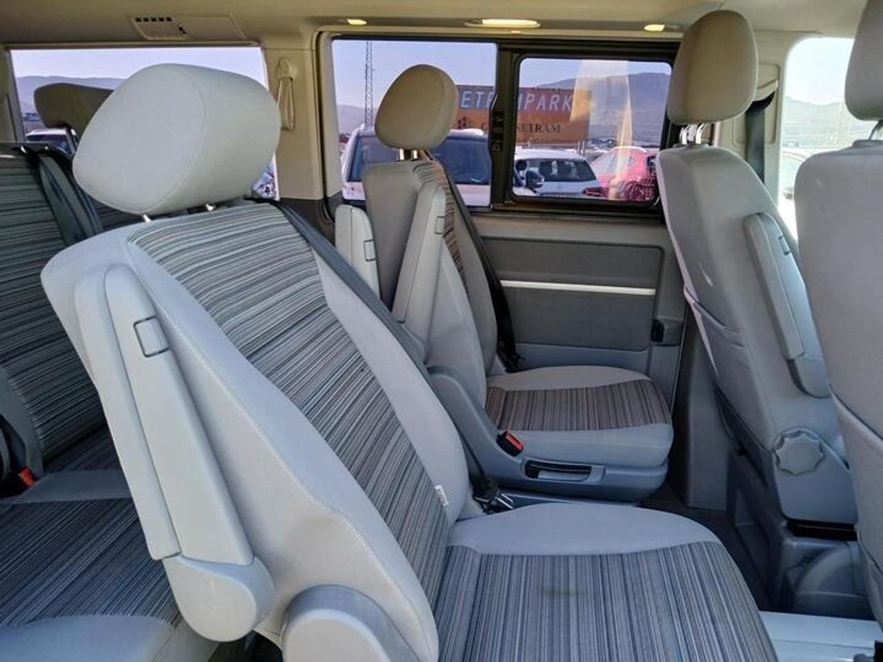 Volkswagen California BEACH TOUR TDI 146 KW 198 CV BMT DSG 7 PLAZAS  - Foto 2