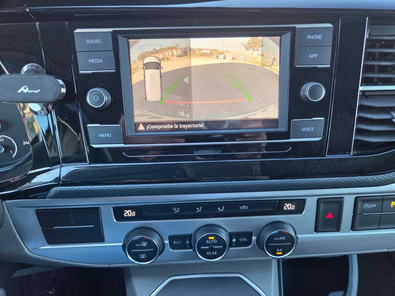 Volkswagen California BEACH TOUR TDI 146 KW 198 CV BMT DSG 7 PLAZAS  - Foto 2