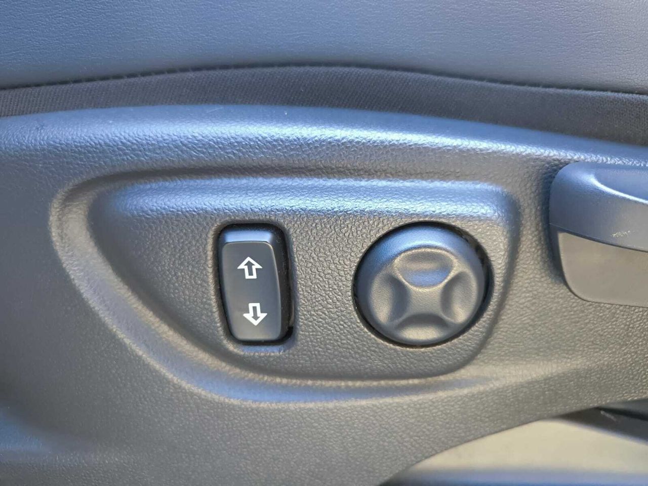 Opel Mokka X 1 1.4 T 103 KW 4X2 INNOVATION  - Foto 2