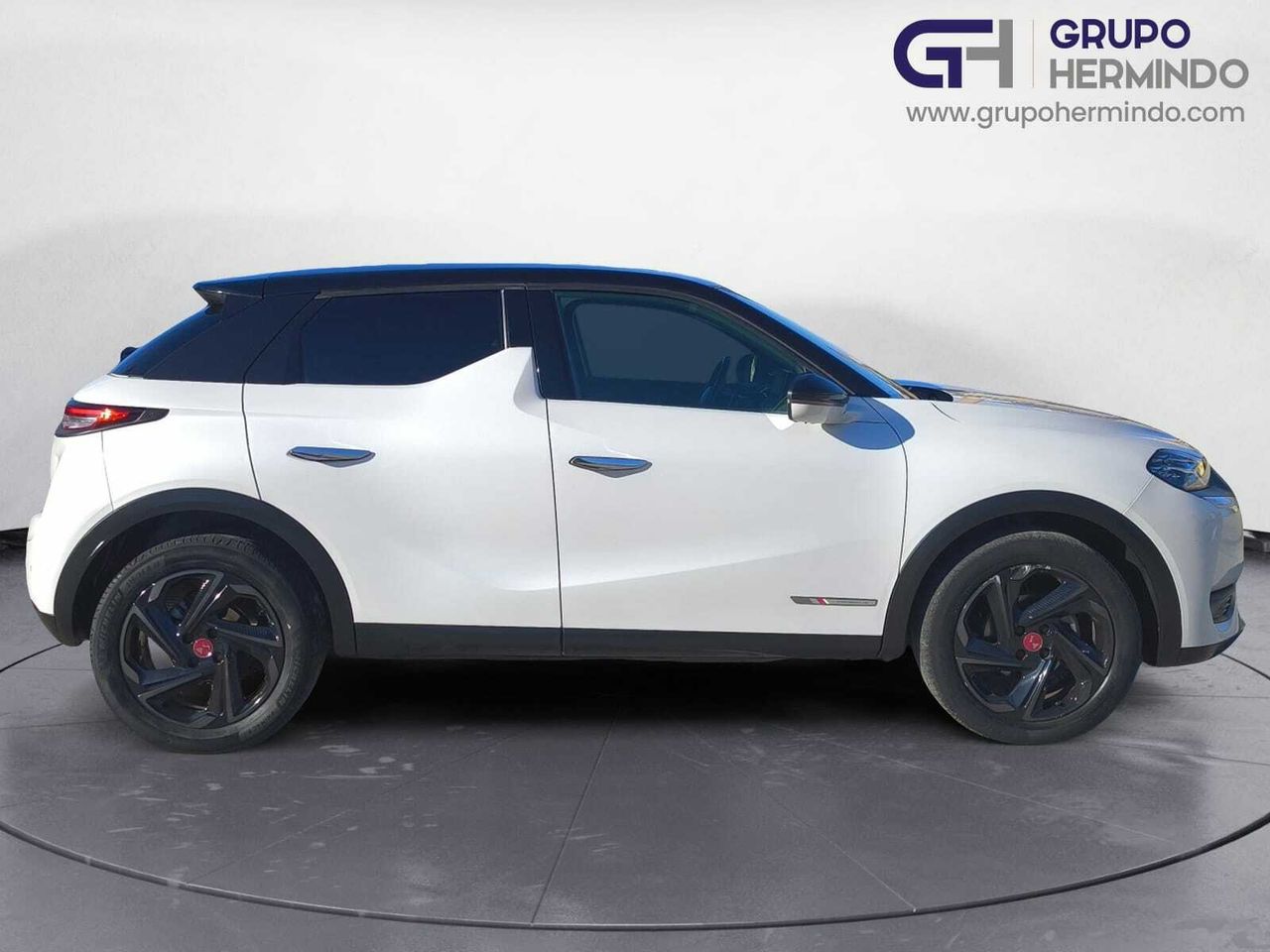 DS DS 3 CROSSBACK PURE TECH AUTOMATICO PERFORMANCE  - Foto 2