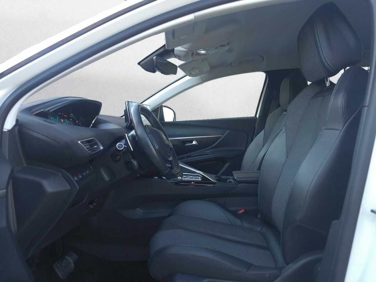 Peugeot 3008 Hybrid ALLURE HYBRID 225 e EAT8  - Foto 2