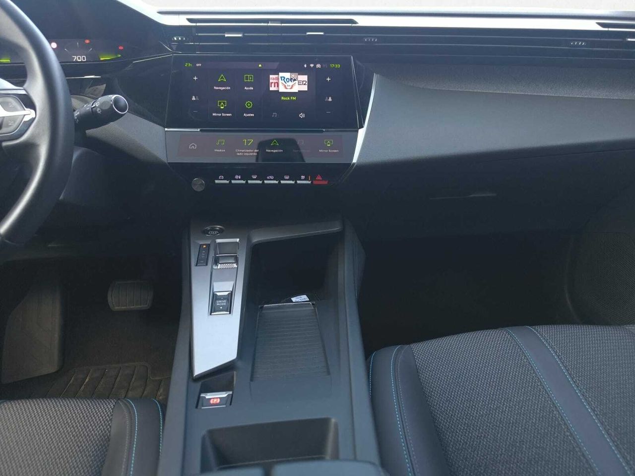 Peugeot 308 SW ALLURE BLUE HDI 130 CV  EAT8  - Foto 2