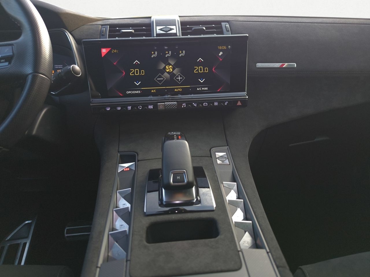 DS DS 7 CROSSBACK BLUE HDI 180 CV AUT PERFORMANCE LINE  - Foto 2