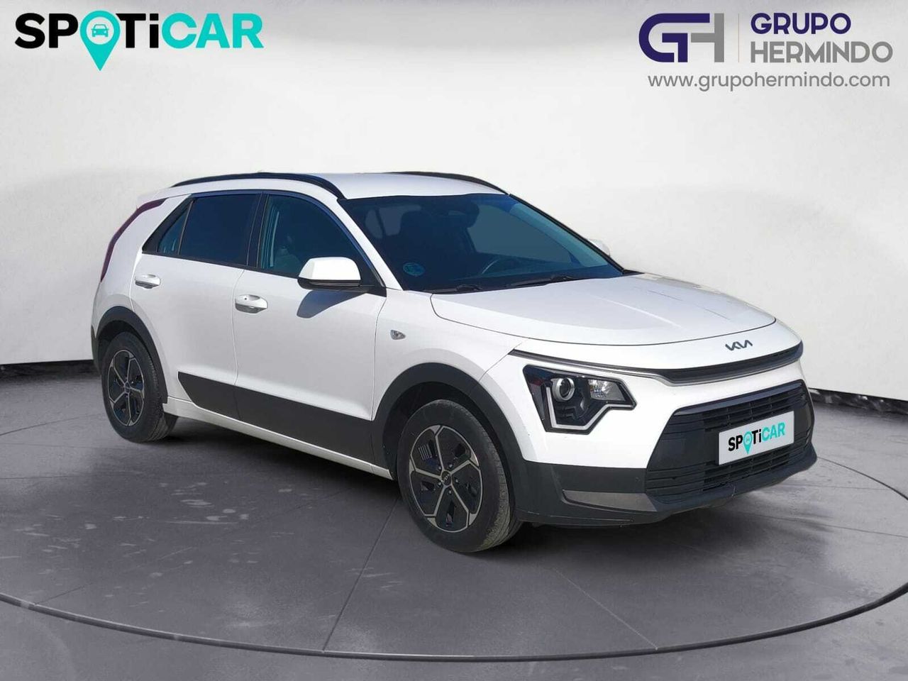 Kia Niro 1.6 GDI HEV 141 CV CONCEPT  - Foto 2