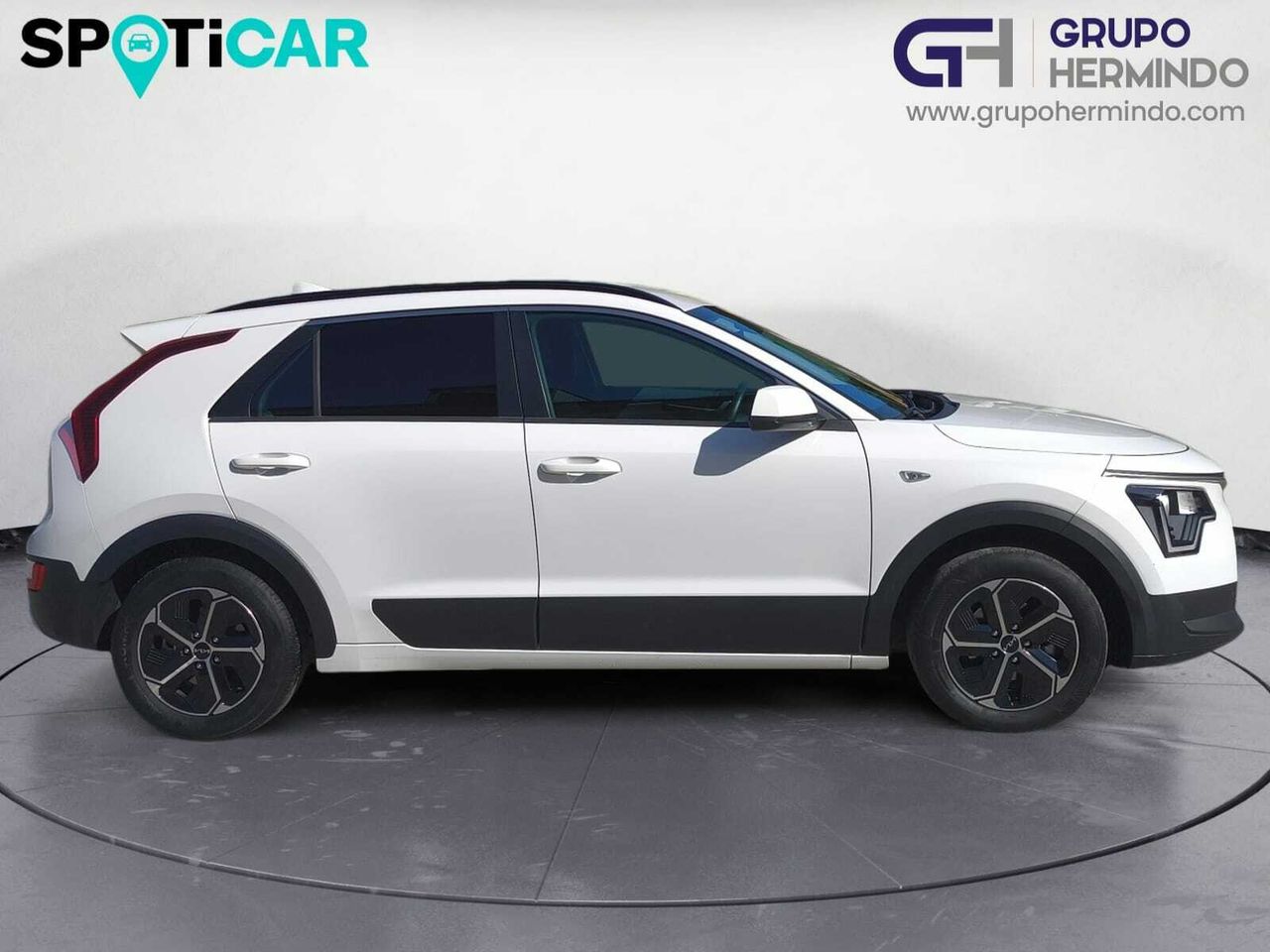 Kia Niro 1.6 GDI HEV 141 CV CONCEPT  - Foto 2