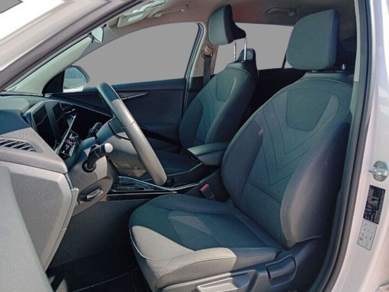 Kia Niro 1.6 GDI HEV 141 CV CONCEPT  - Foto 2