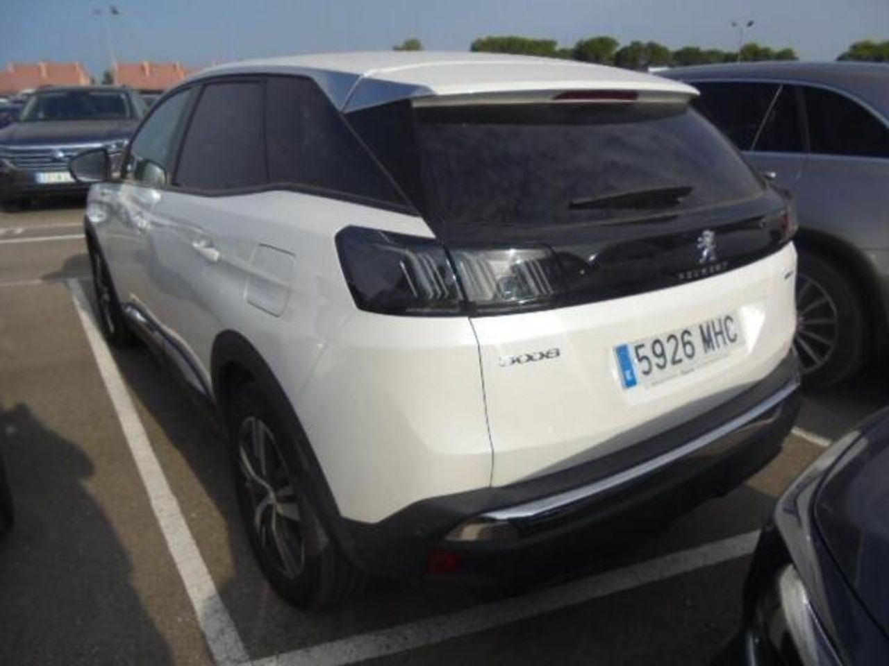 Peugeot 3008 Hybrid 225 e EAT8 ALLURE PACK  - Foto 2