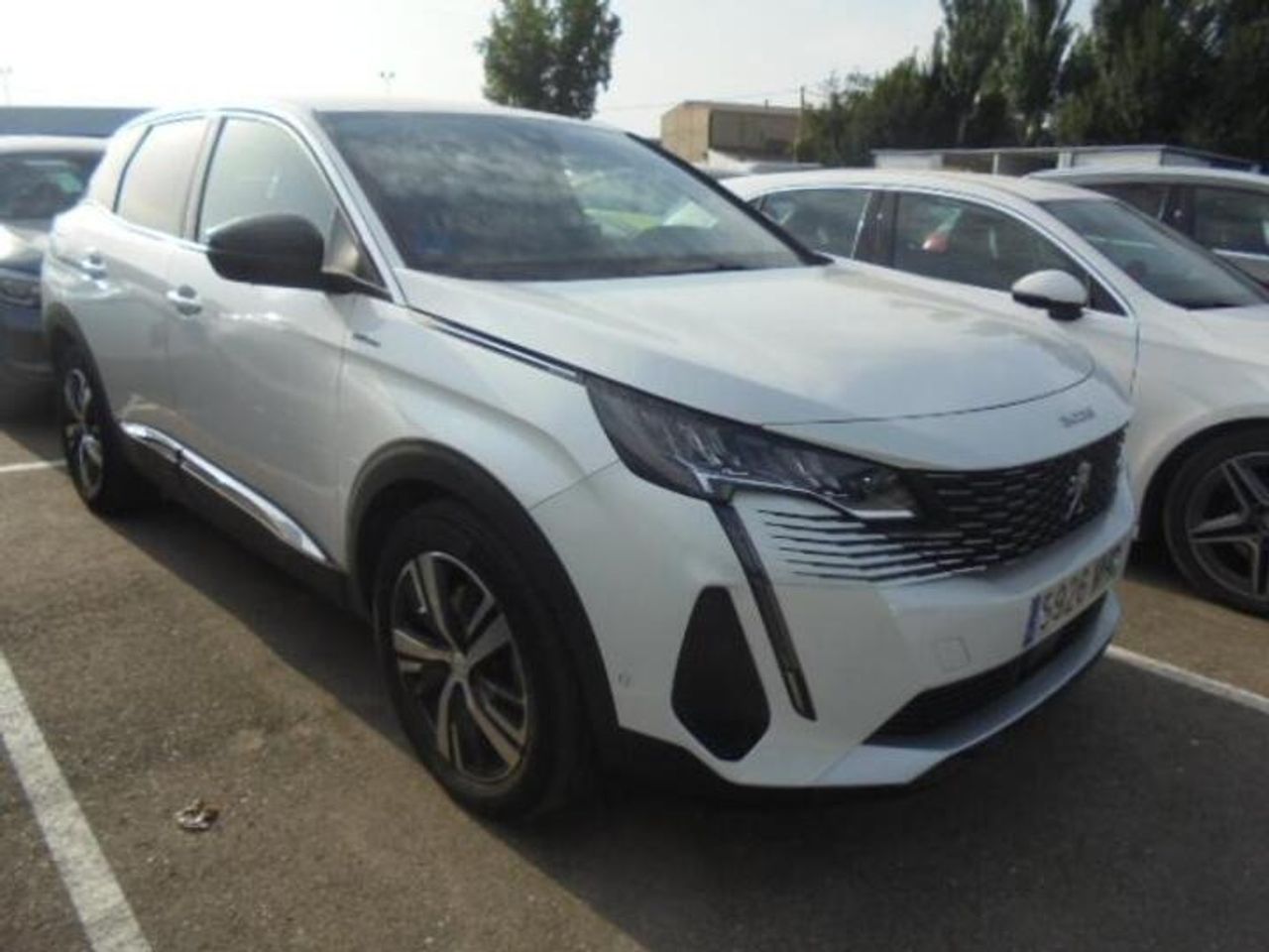 Peugeot 3008 Hybrid 225 e EAT8 ALLURE PACK  - Foto 2