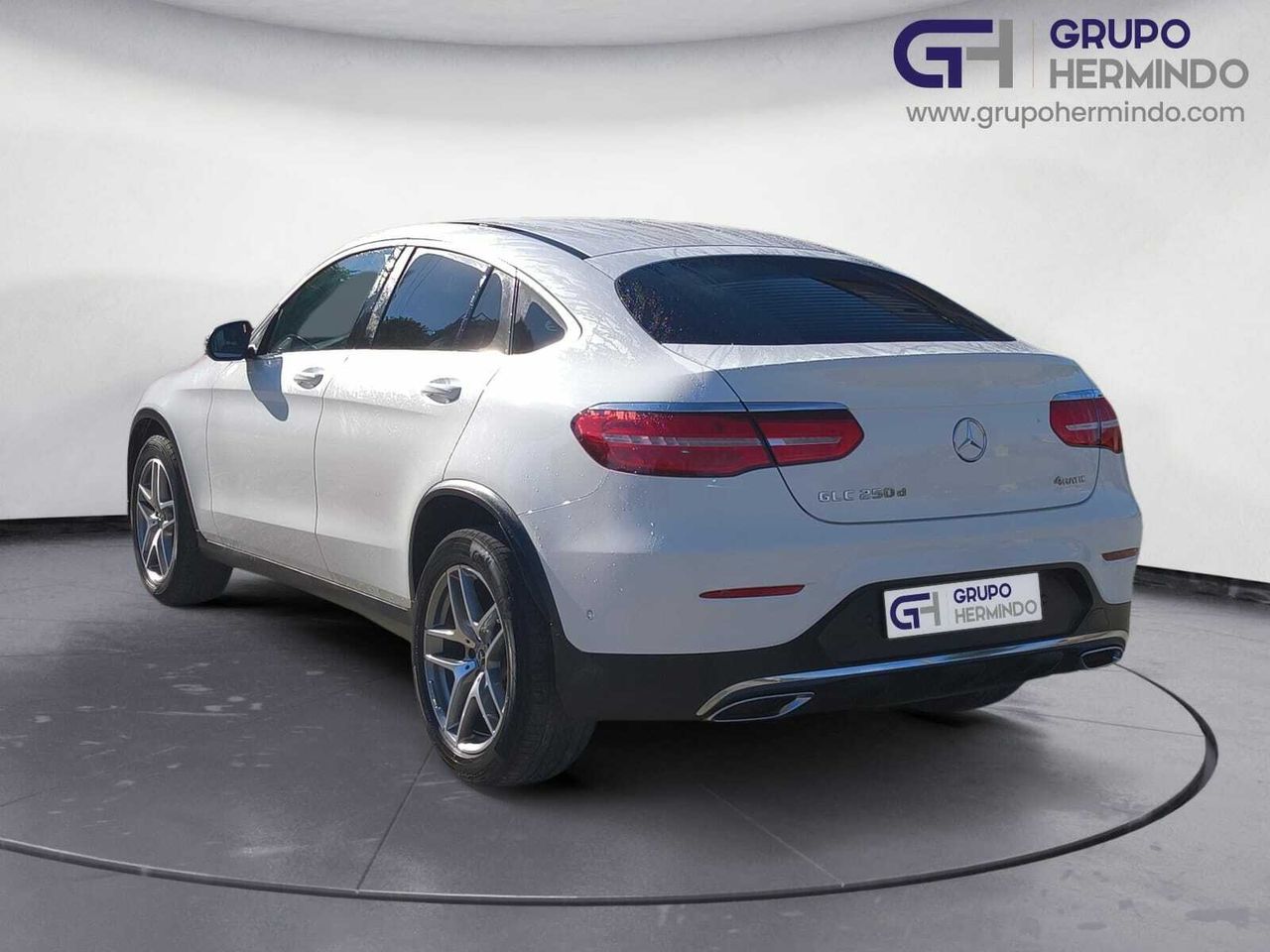 Mercedes GLC 250 D 4 MATIC AMG  - Foto 2