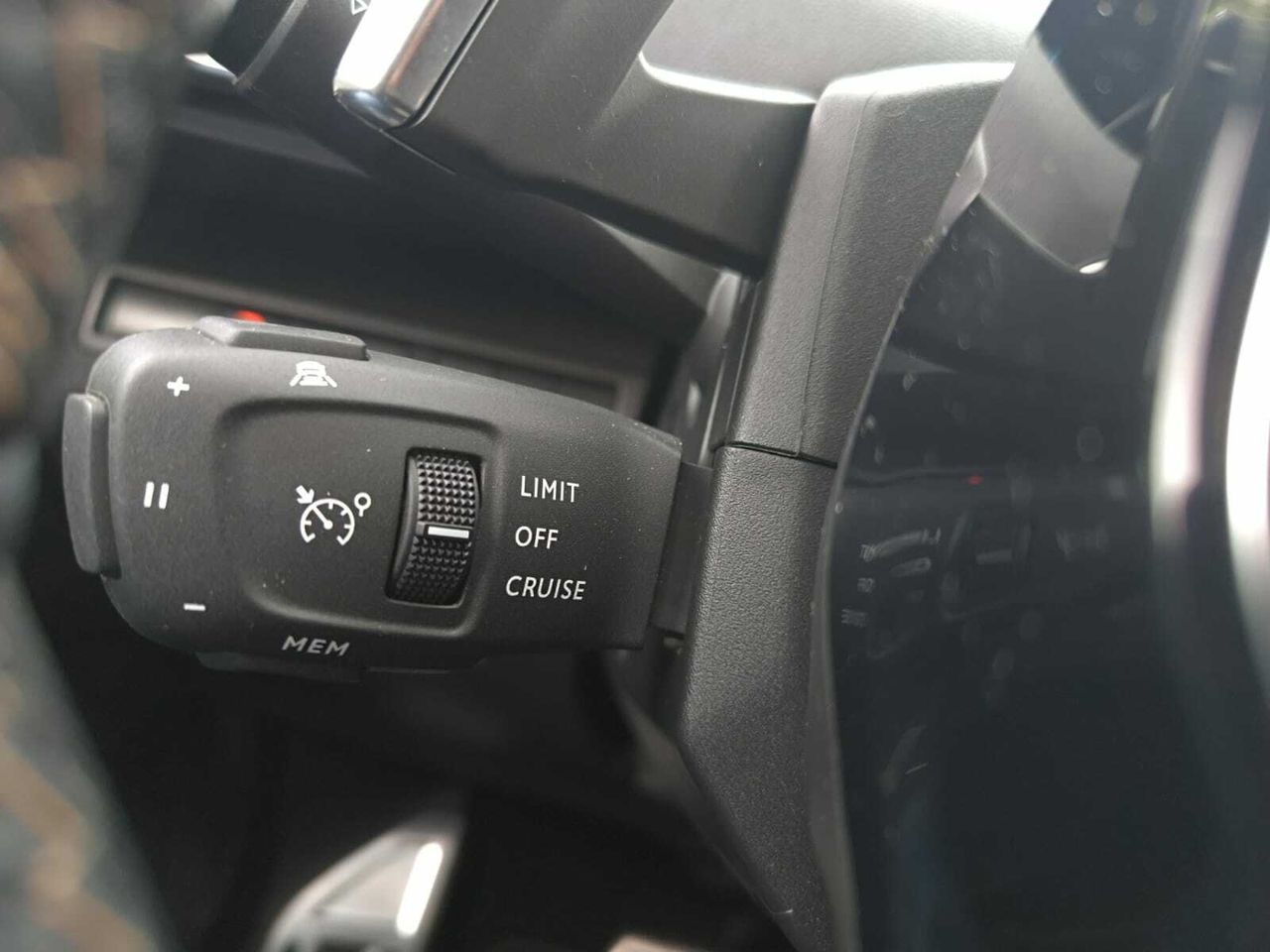 Peugeot 3008 Hybrid GT HYBRID 300 e-EAT8  - Foto 2
