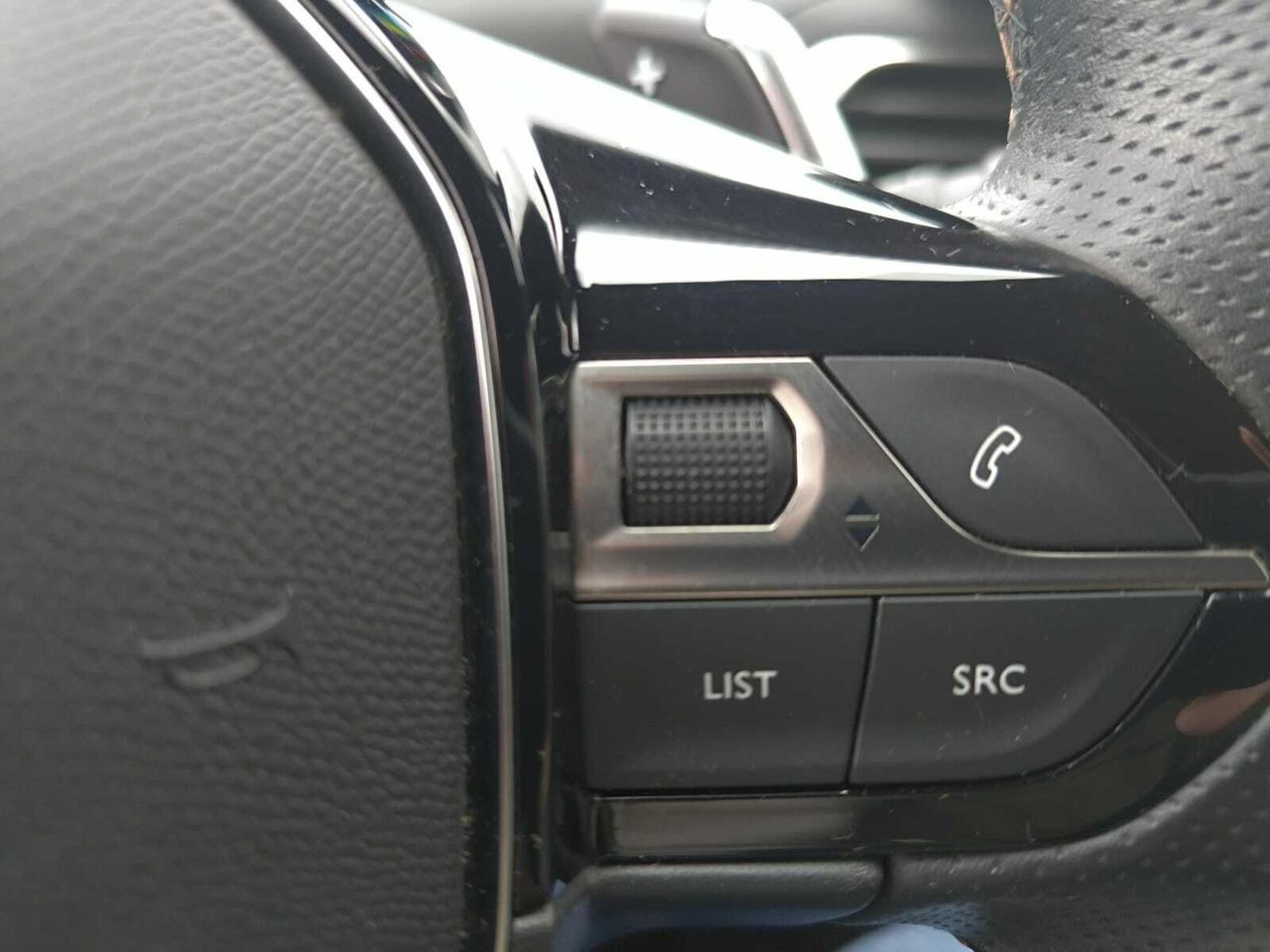 Peugeot 3008 Hybrid GT HYBRID 300 e-EAT8  - Foto 2