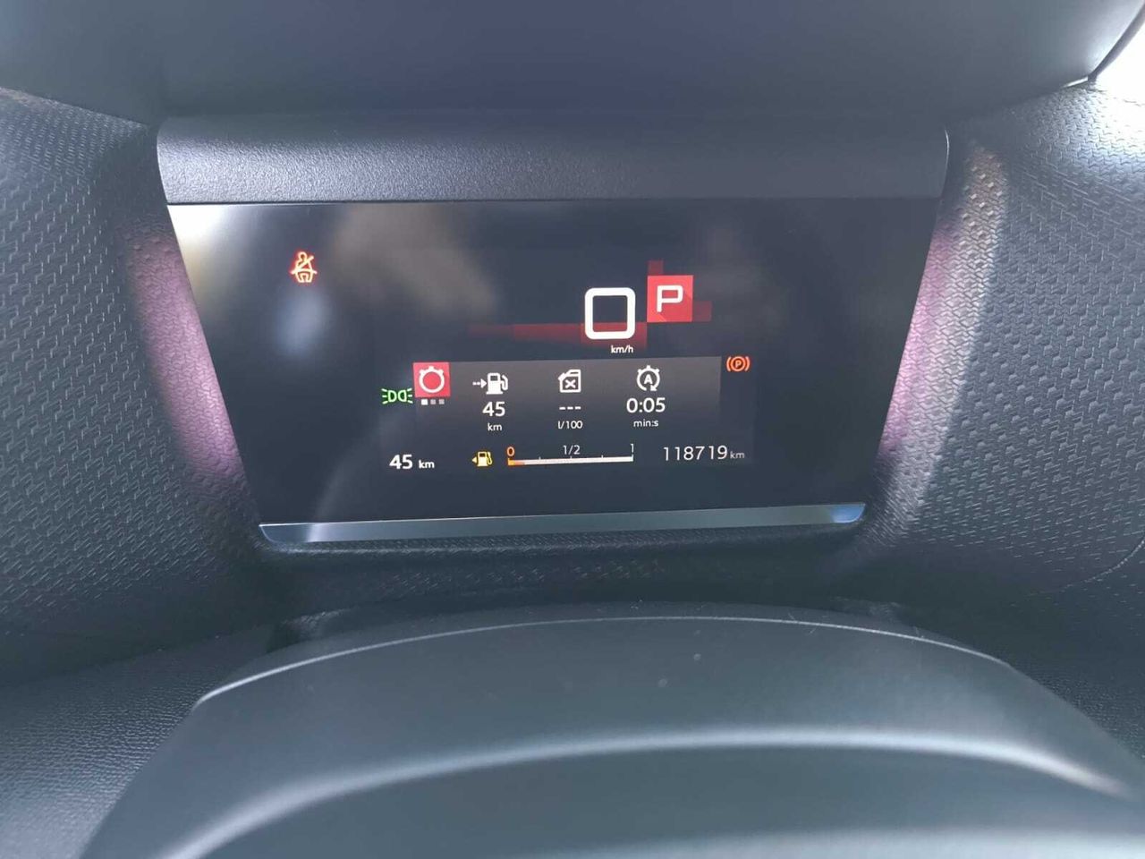 Citroën C4 BLUE HDI 130 CV EAT8 SHINE  - Foto 2