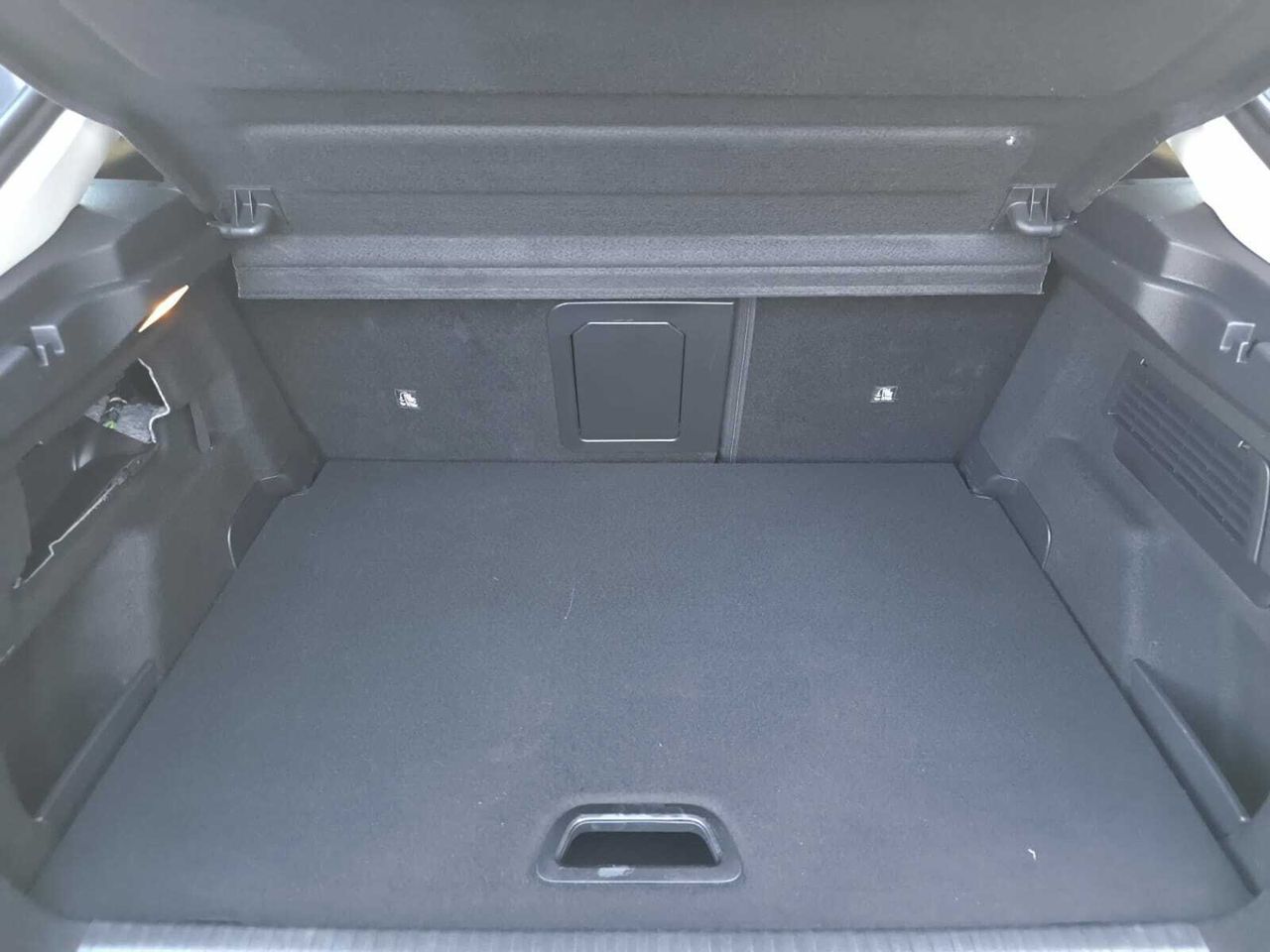 Citroën C4 BLUE HDI 130 CV EAT8 SHINE  - Foto 2