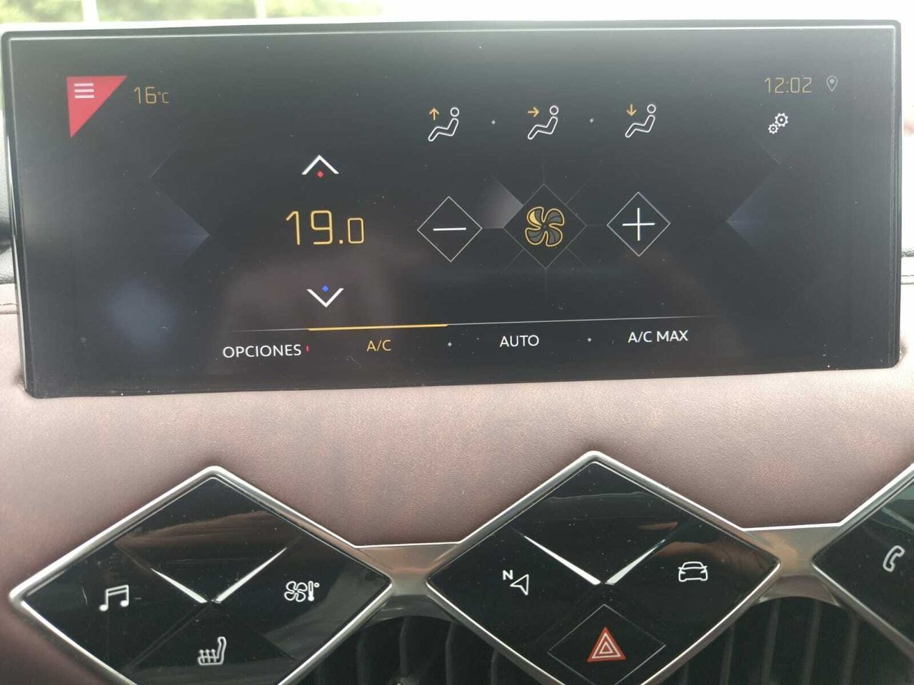 DS DS 3 CROSSBACK PURE TECH 155 CV LA PREMIERE  - Foto 2