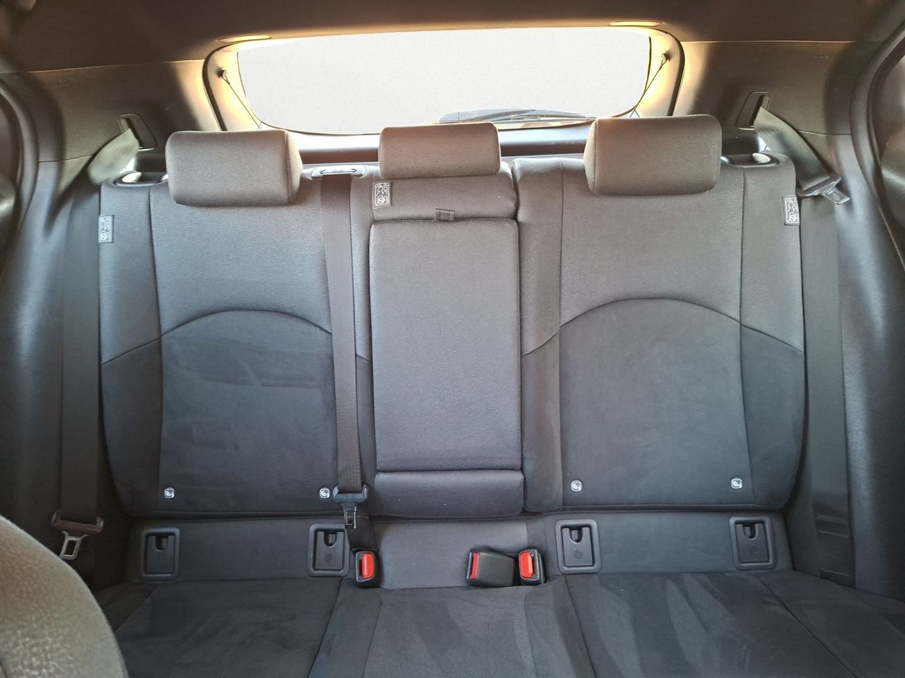 Lexus UX 2.0 250 H BUSINESS  - Foto 2