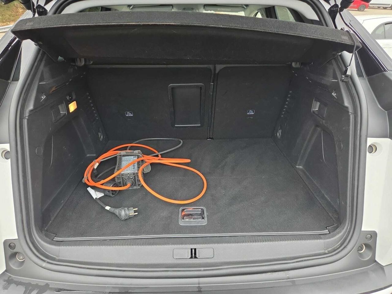 Peugeot 3008 Hybrid ALLURE PACK HYBRID 225 e-EAT8  - Foto 2