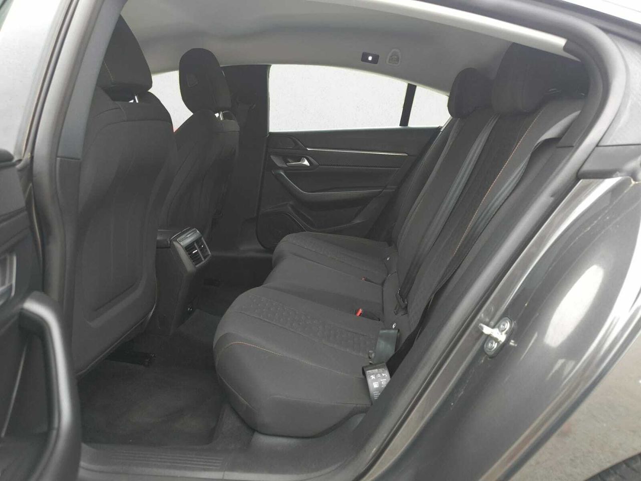 Peugeot 508 ACTIVE BLUE HDI 130 CV EAT8  - Foto 2