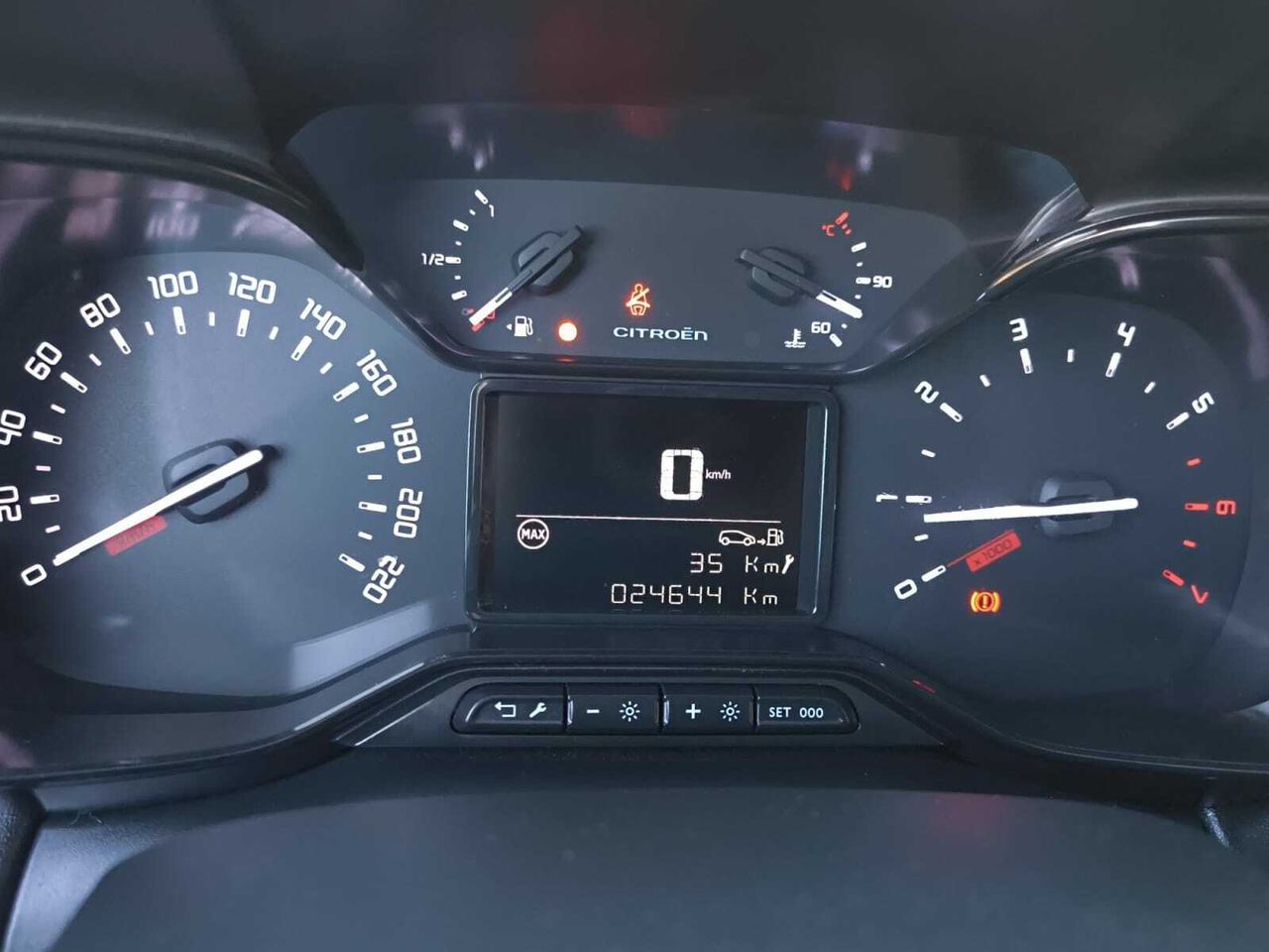 Citroën C3 Aircross BLUE HDI 110 C SERIES  - Foto 2