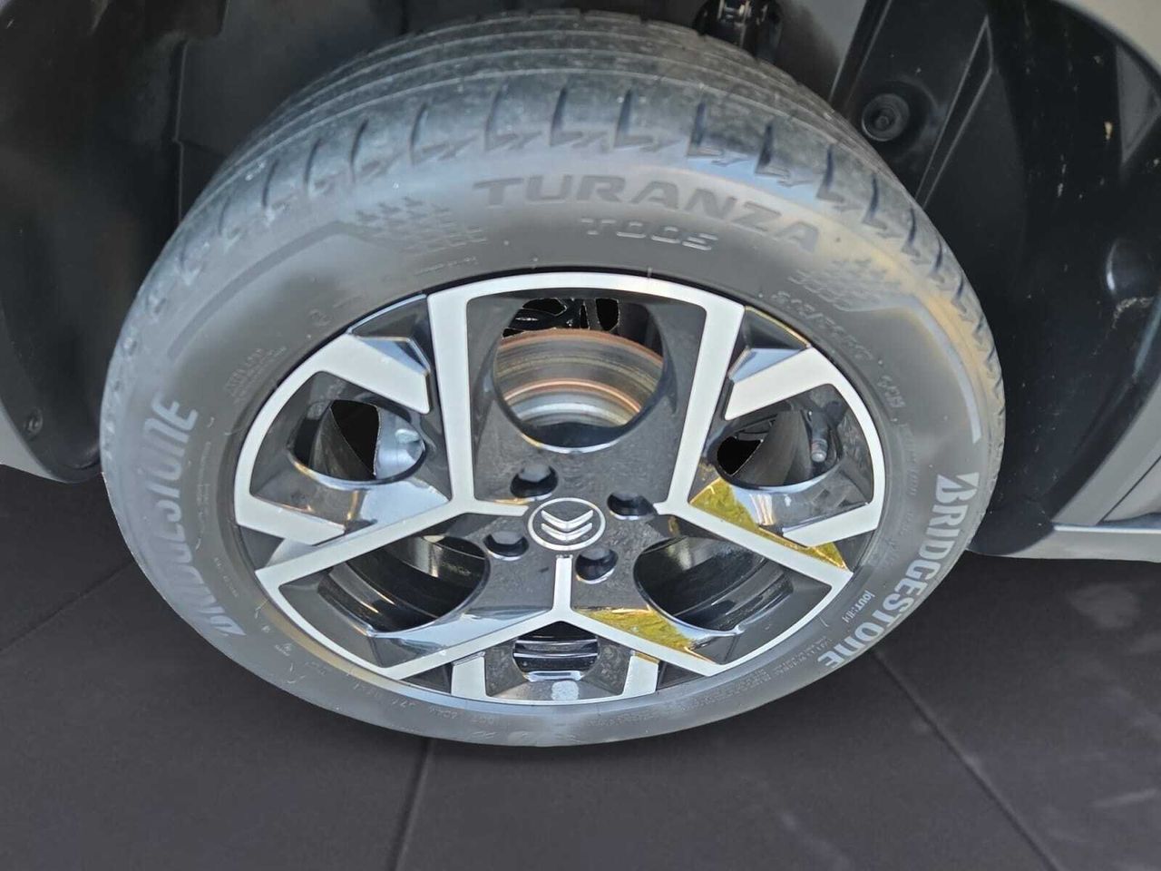 Citroën C3 Aircross PURE TECH 130 CV EAT6 SHINE  - Foto 2
