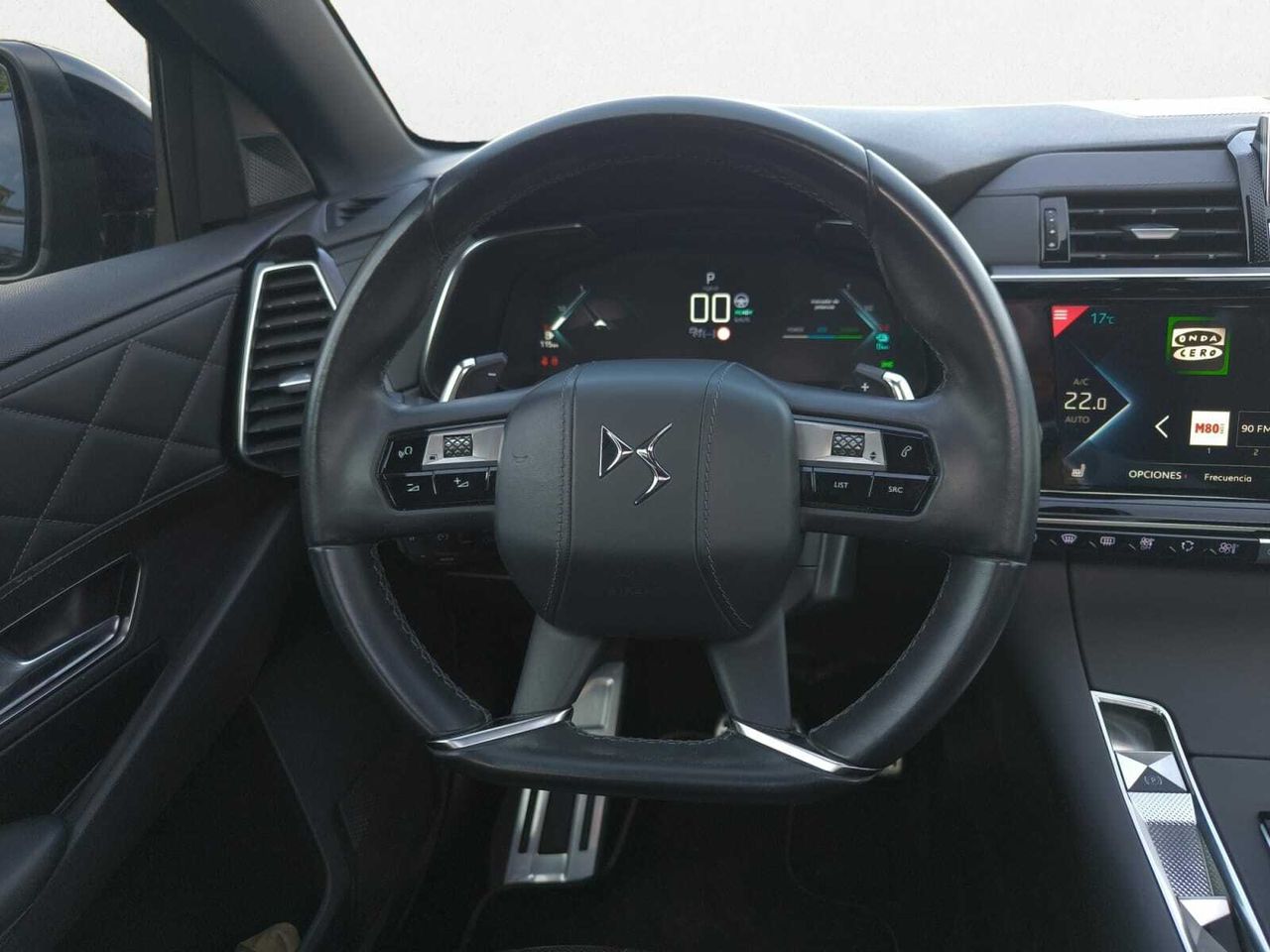 DS DS 7 CROSSBACK E TENSE 225 LIGNE NOIRE  - Foto 2