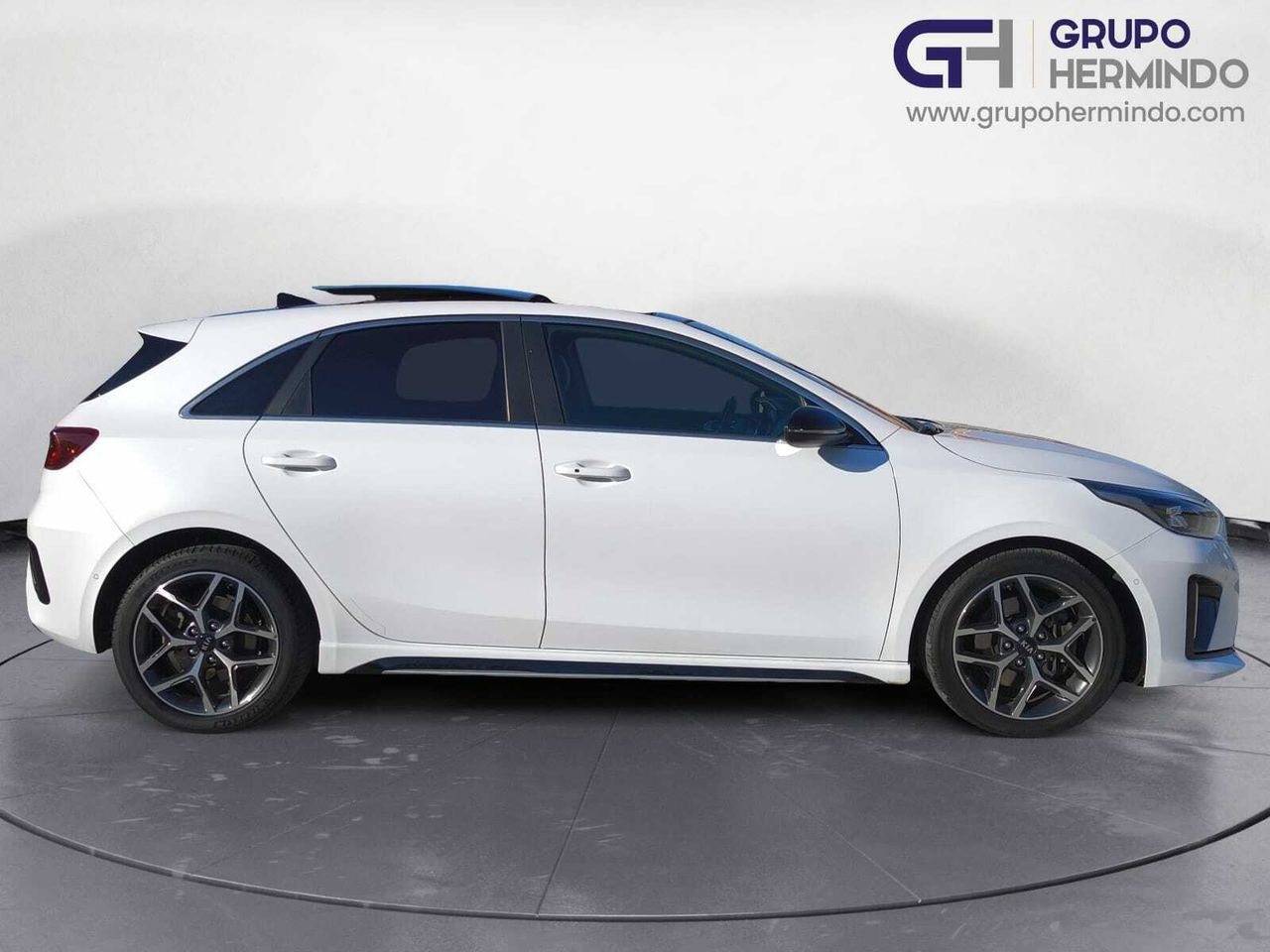 Kia Ceed 1.5 MHEV GT LINE  160 CV AUT+ TECHO PANORAMICO  - Foto 2