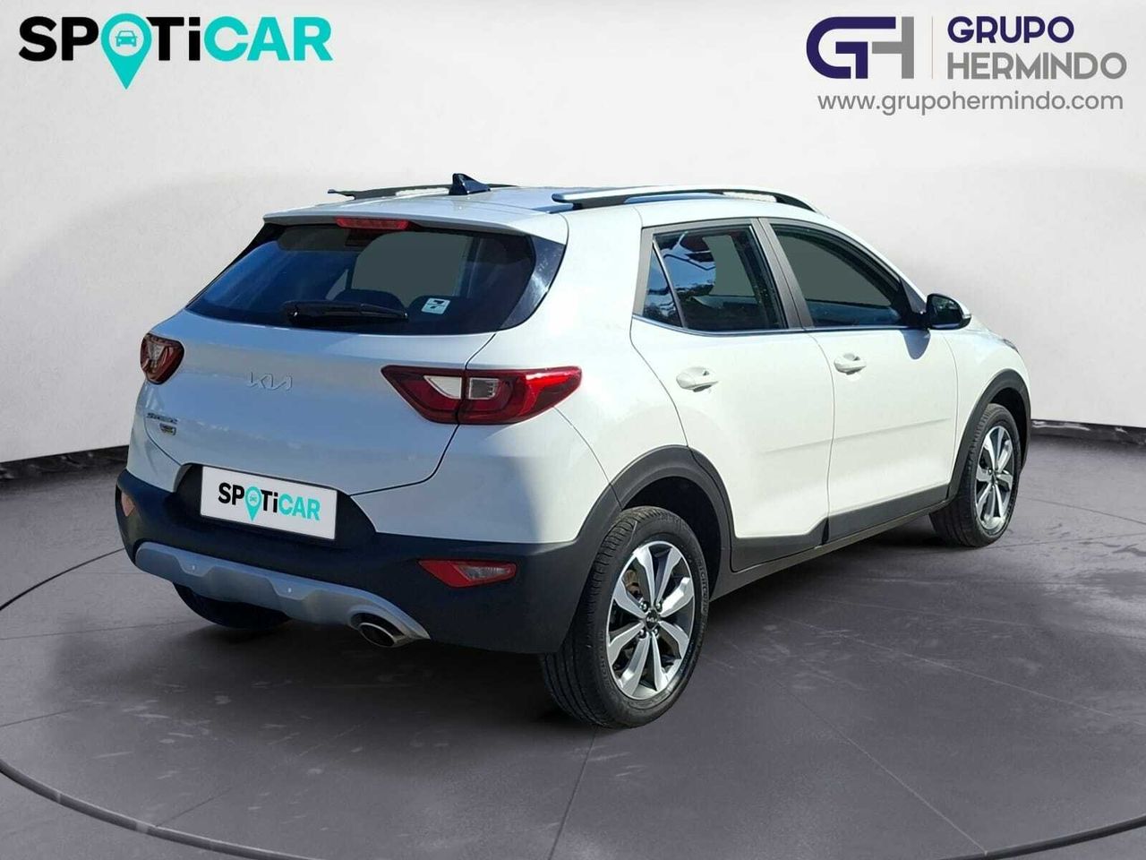 Kia Stonic 1.0 TGDI MHEV DRIVE  - Foto 2