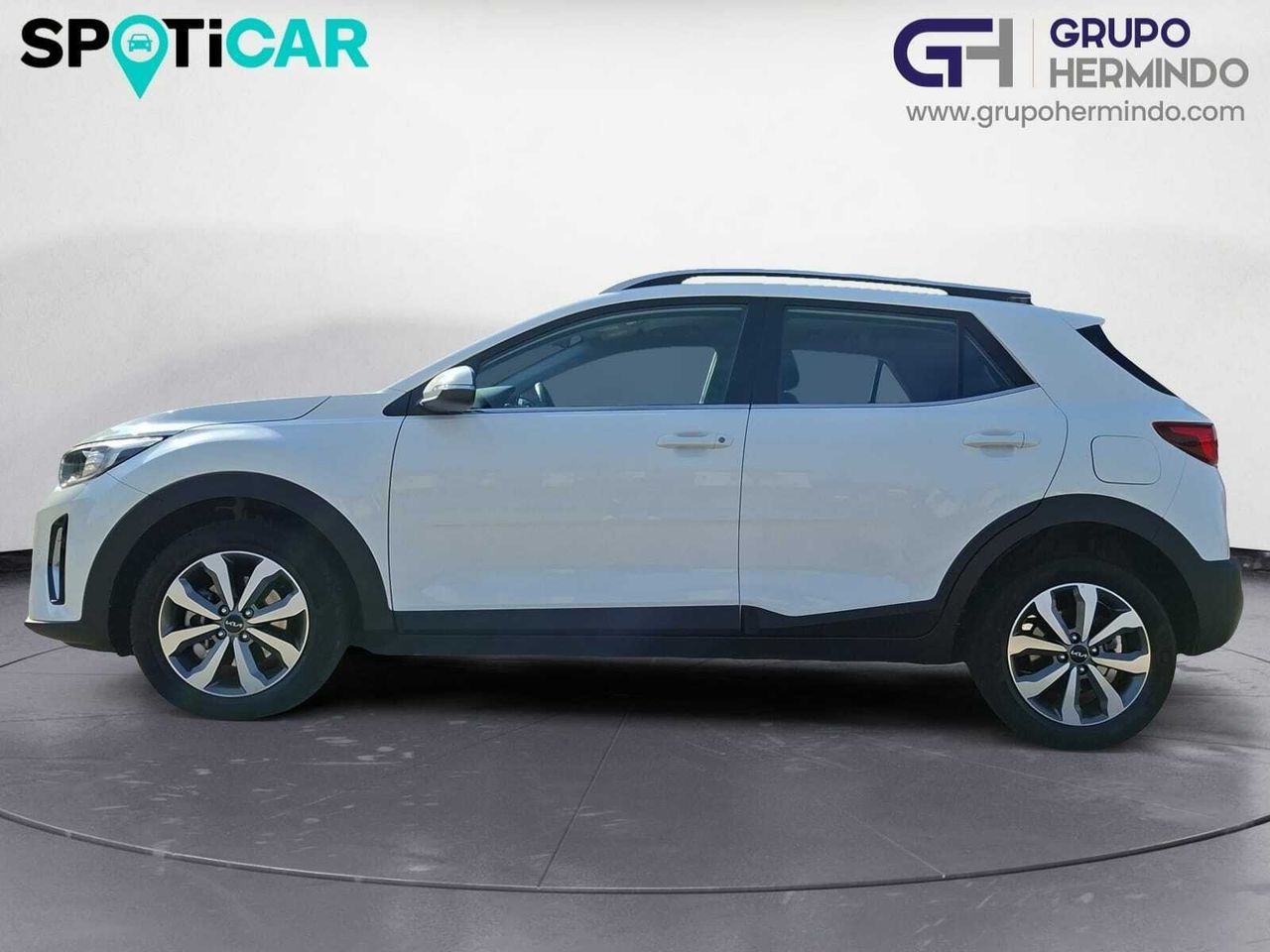 Kia Stonic 1.0 TGDI MHEV DRIVE  - Foto 2