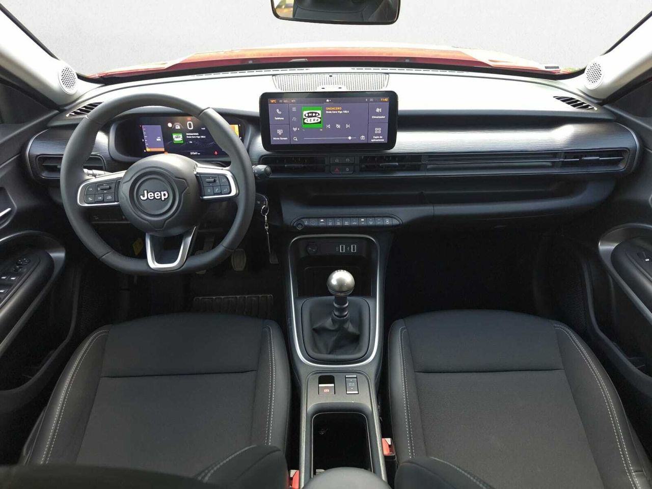 Jeep Avenger 1.2 ALTITUDE  - Foto 2