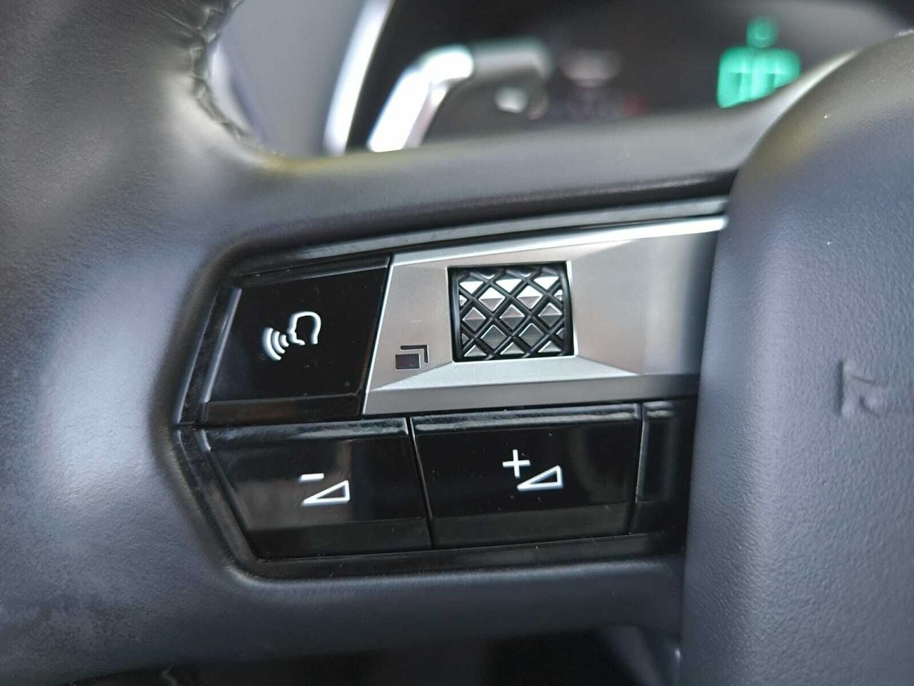 DS DS 7 E TENSE 300 4X4 GRAND CHIC  - Foto 2