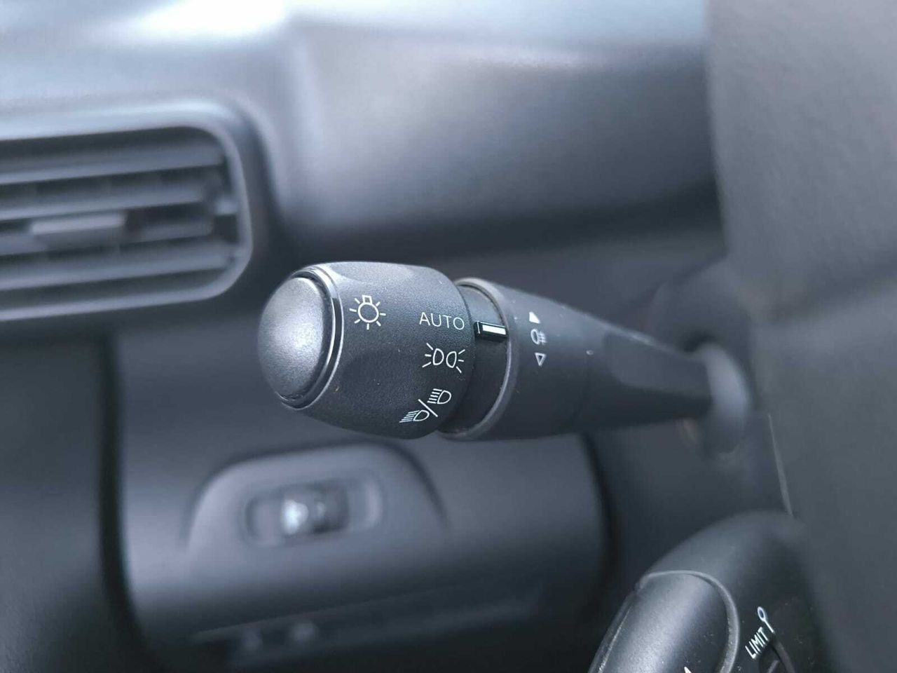 Peugeot Rifter ACTIVE BLUE HDI 100 CV STANDARD  - Foto 2