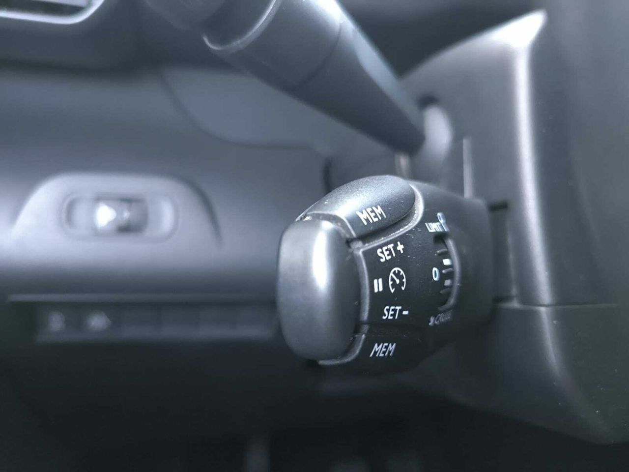 Peugeot Rifter ACTIVE BLUE HDI 100 CV STANDARD  - Foto 2