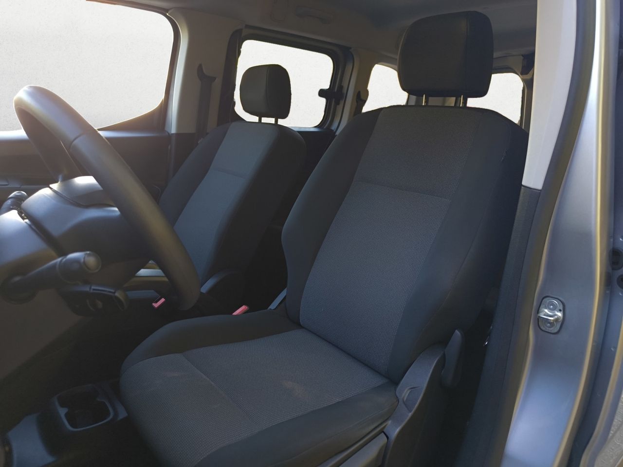 Citroën Berlingo TALLA M BLUE HDI 100 CV LIVE PACK  - Foto 2