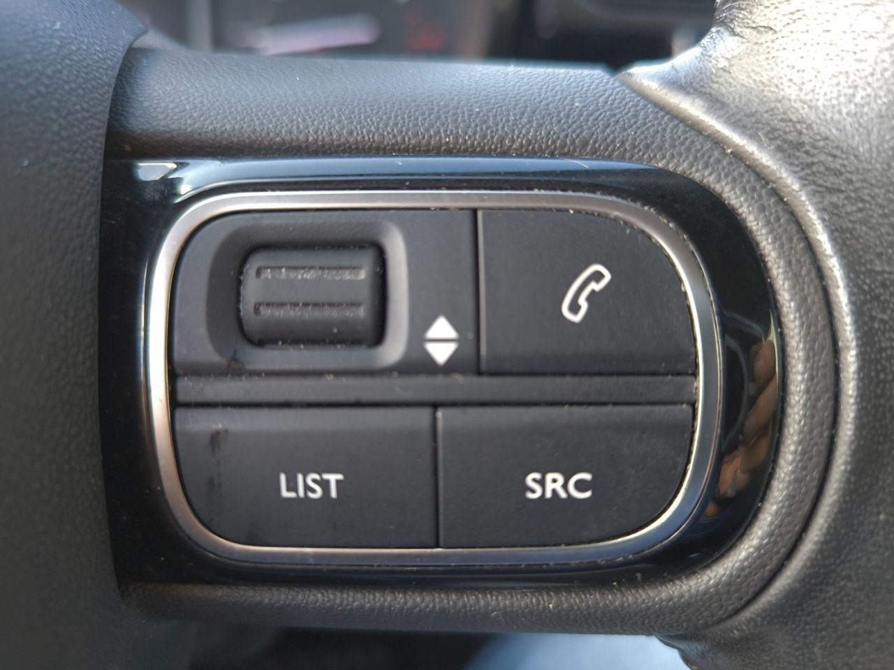 Citroën C3 PURE TECH 83 CV FEEL PACK  - Foto 2