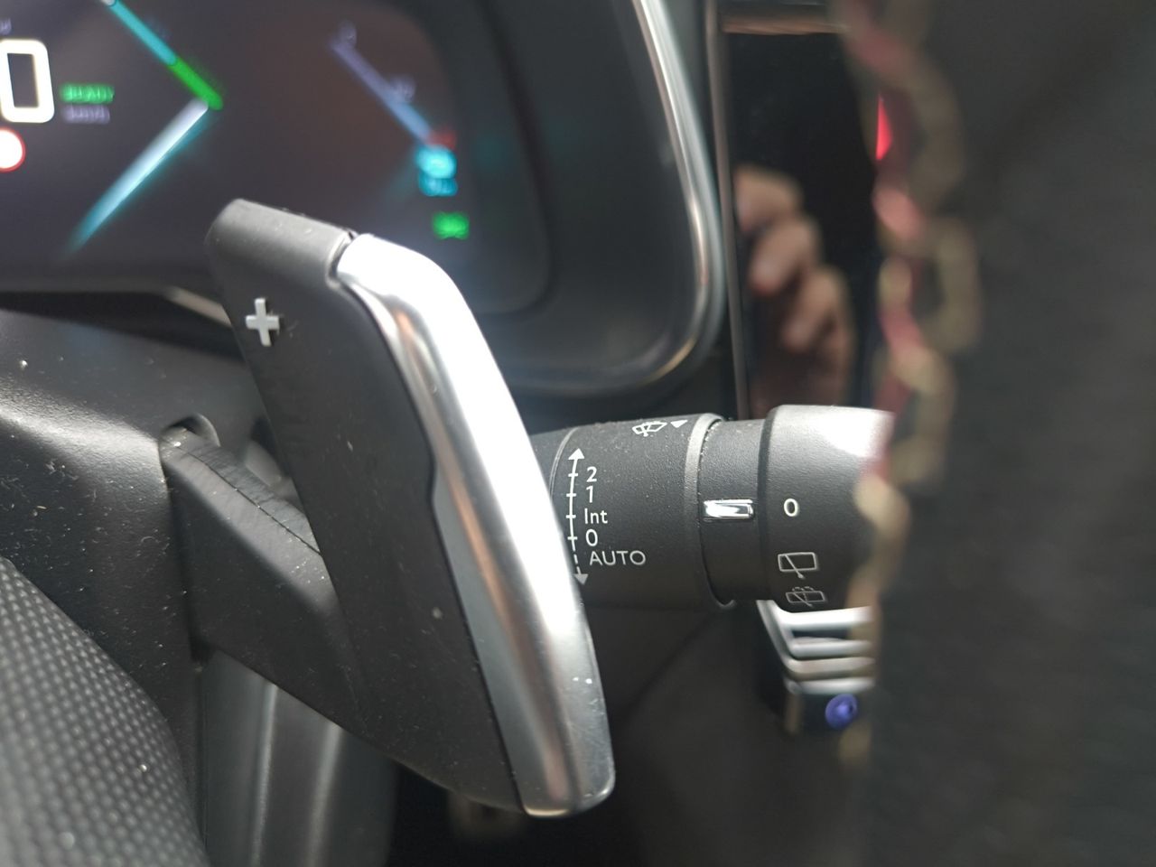 DS DS 7 CROSSBACK E TENSE 225 PERFORMANCE LINE  - Foto 2