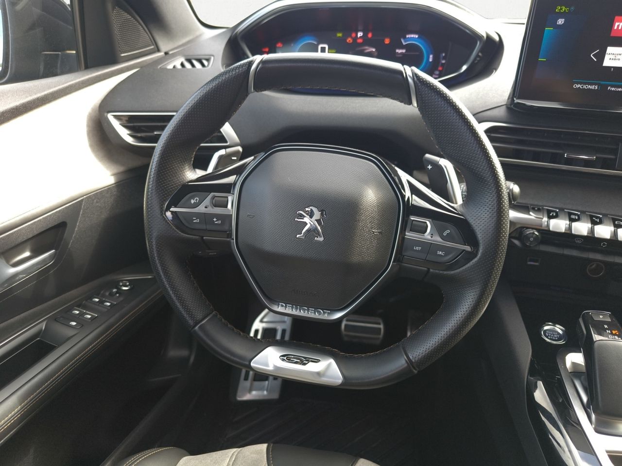 Peugeot 3008 Hybrid GT HYBRID 225 e EAT8 PHEV  - Foto 2