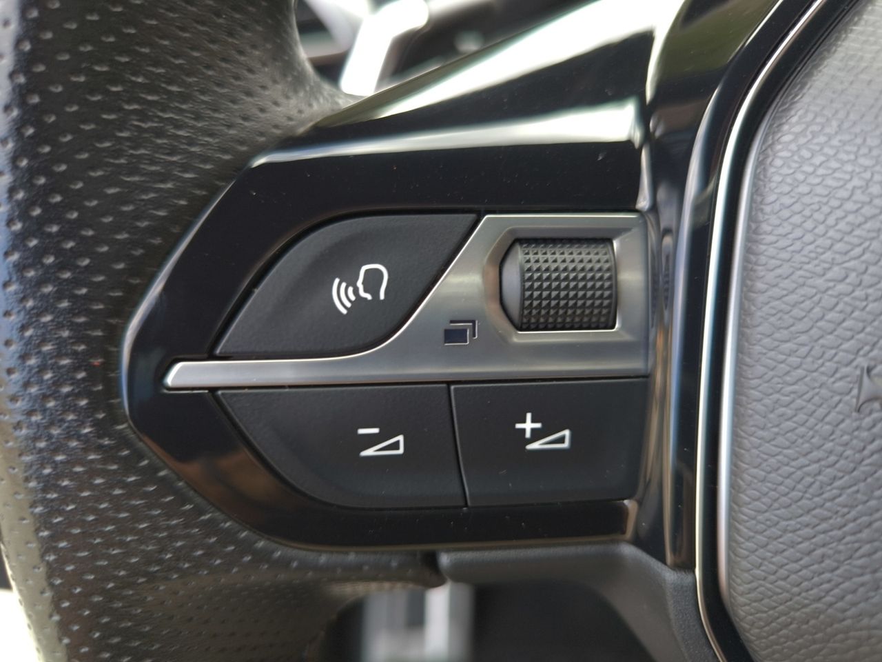 Peugeot 3008 Hybrid GT HYBRID 225 e EAT8 PHEV  - Foto 2
