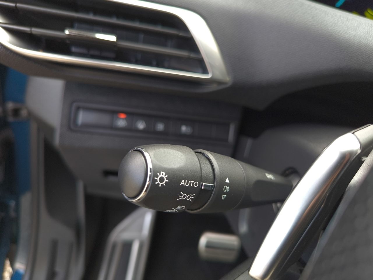 Peugeot 3008 Hybrid GT HYBRID 225 e EAT8 PHEV  - Foto 2