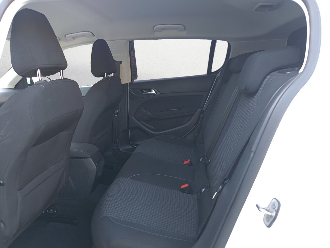 Peugeot 308 ACTIVE PACK PURE TECH 110 CV   - Foto 2