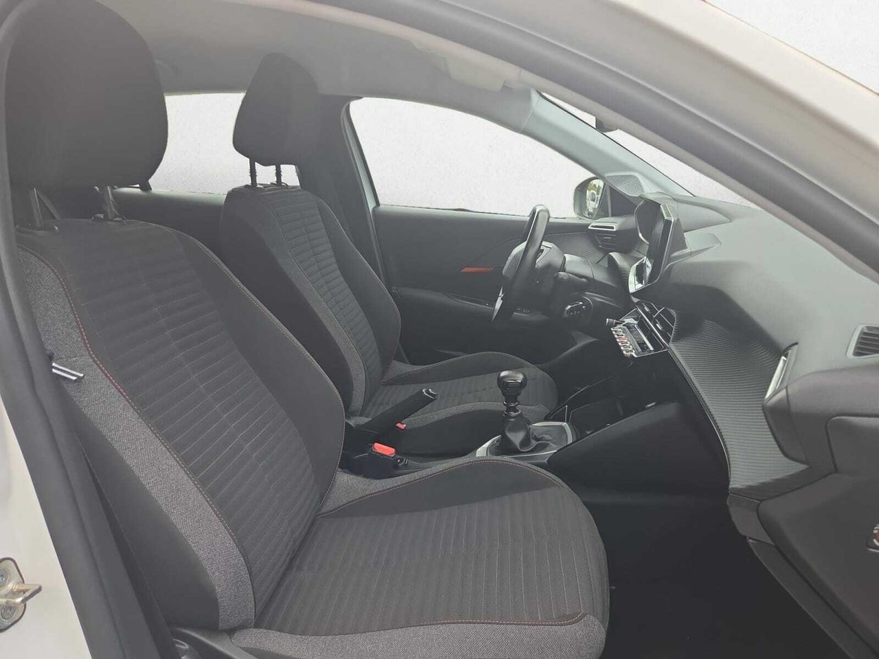 Peugeot 208 ACTIVE PACK BLUE HDI 100 CV  - Foto 2