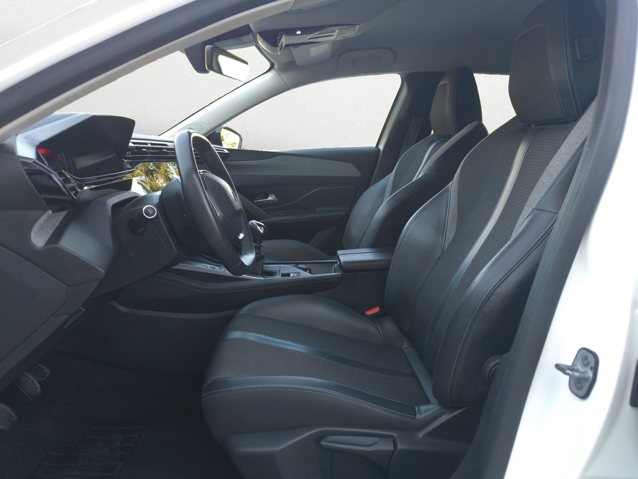 Peugeot 308 ALLURE BLUE HDI 130 CV  - Foto 2
