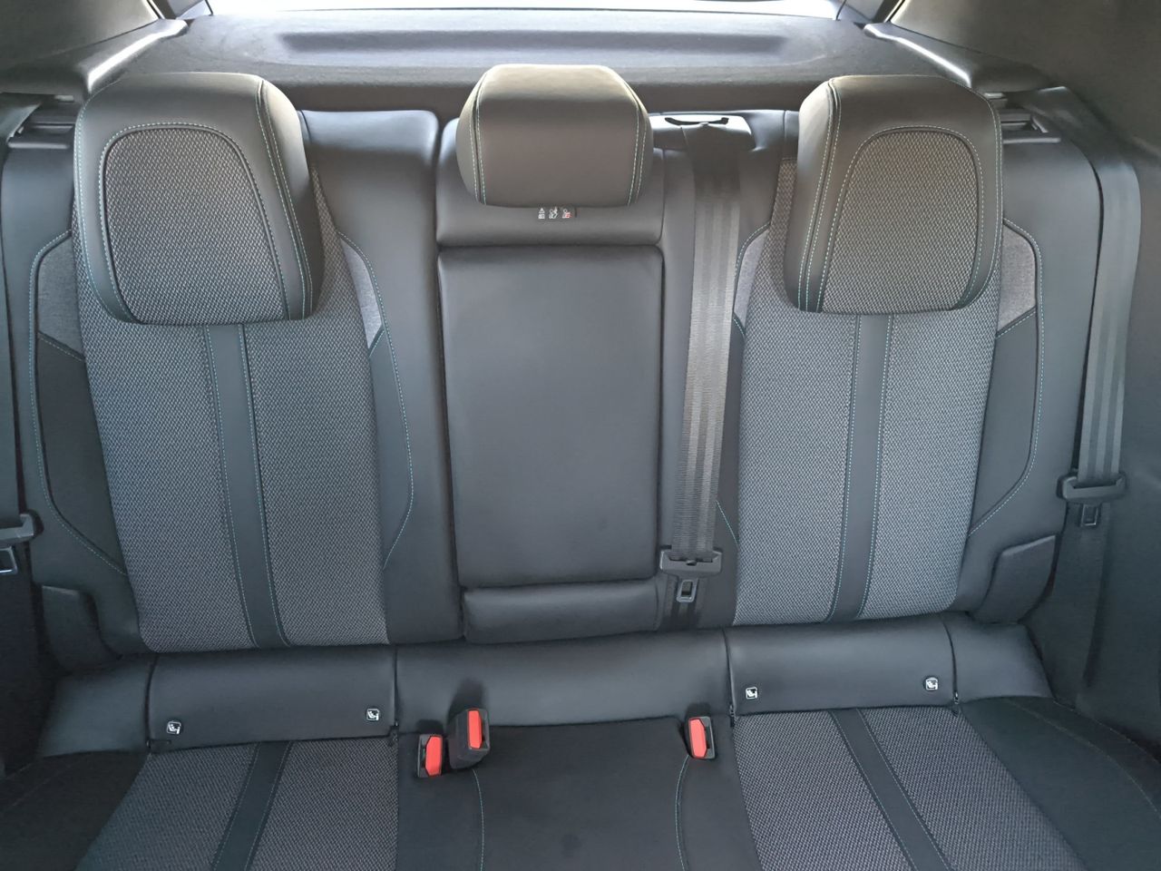 Peugeot 308 ALLURE BLUE HDI 130 CV  - Foto 2