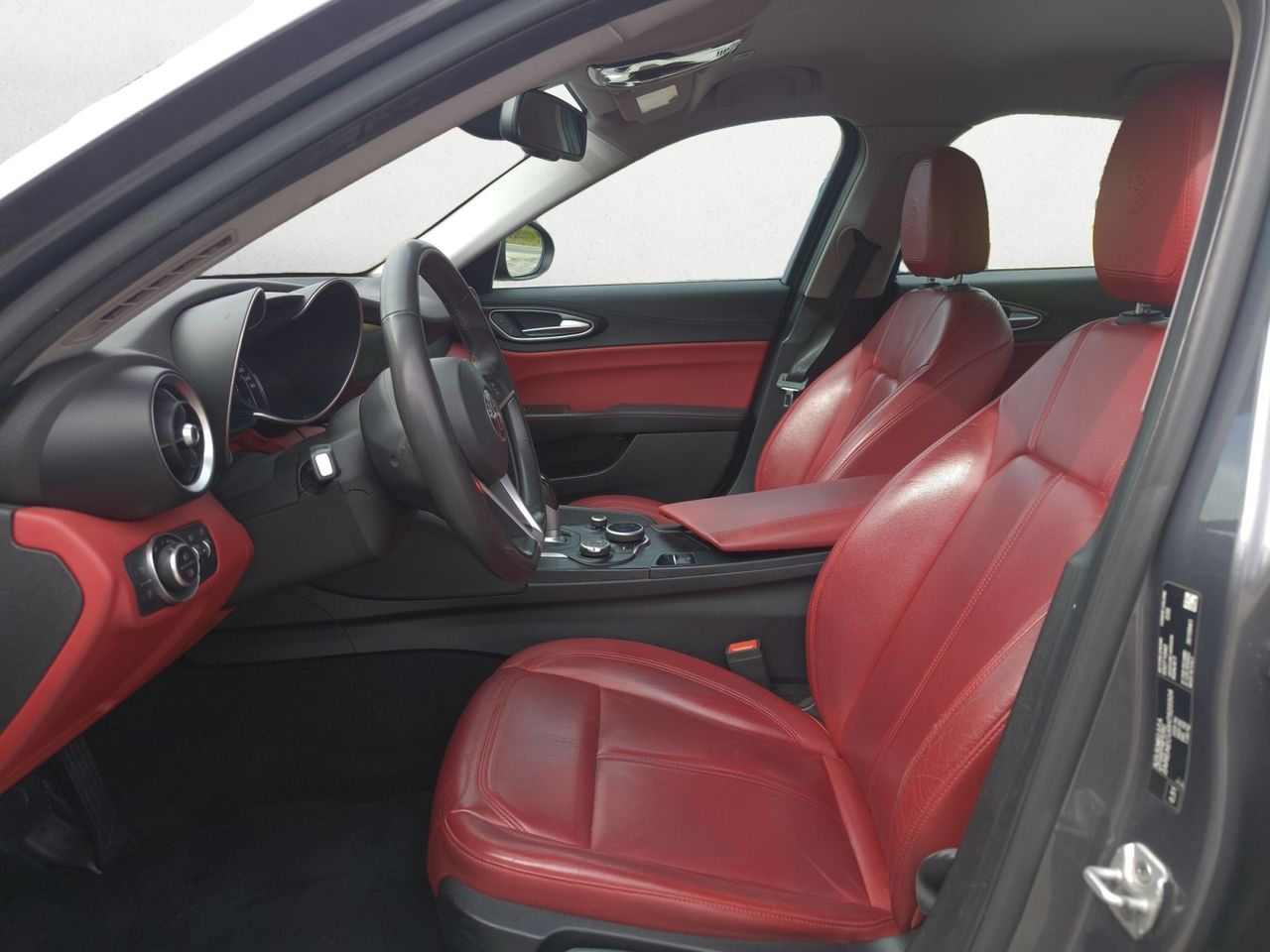 Alfa Romeo Giulia SUPER BUSINESS  - Foto 2