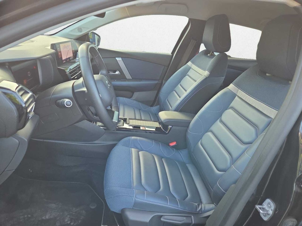 Citroën C4 FEEL PACK PURE TECH 130 CV  - Foto 2