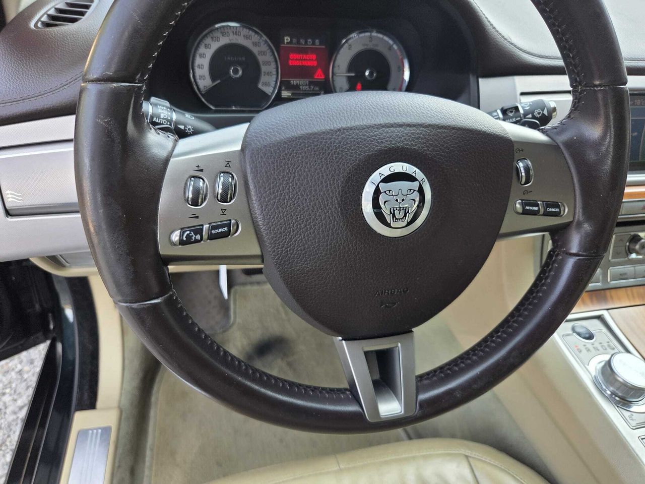 Jaguar XF 3.0 V 6 DIESEL PREMIUM LUXURY  - Foto 2