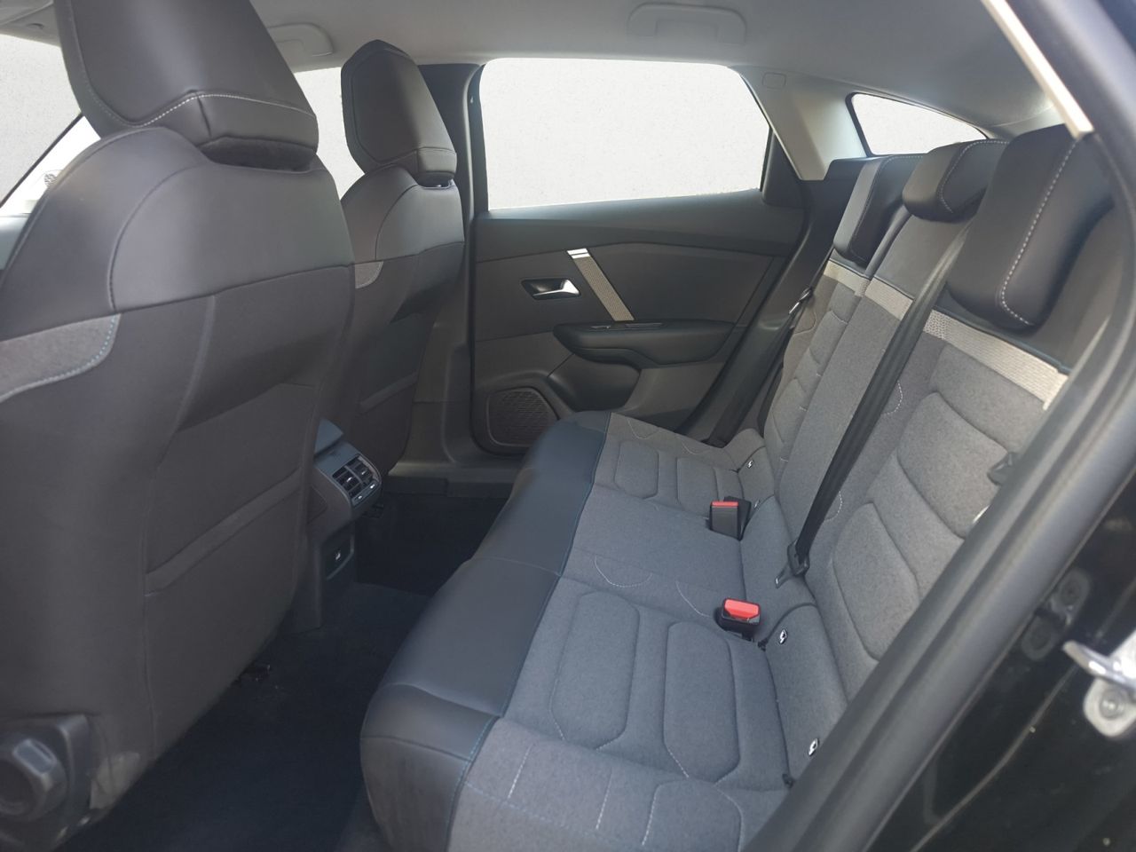 Citroën C4 PURE TECH 130 CV FEEL PACK  - Foto 2