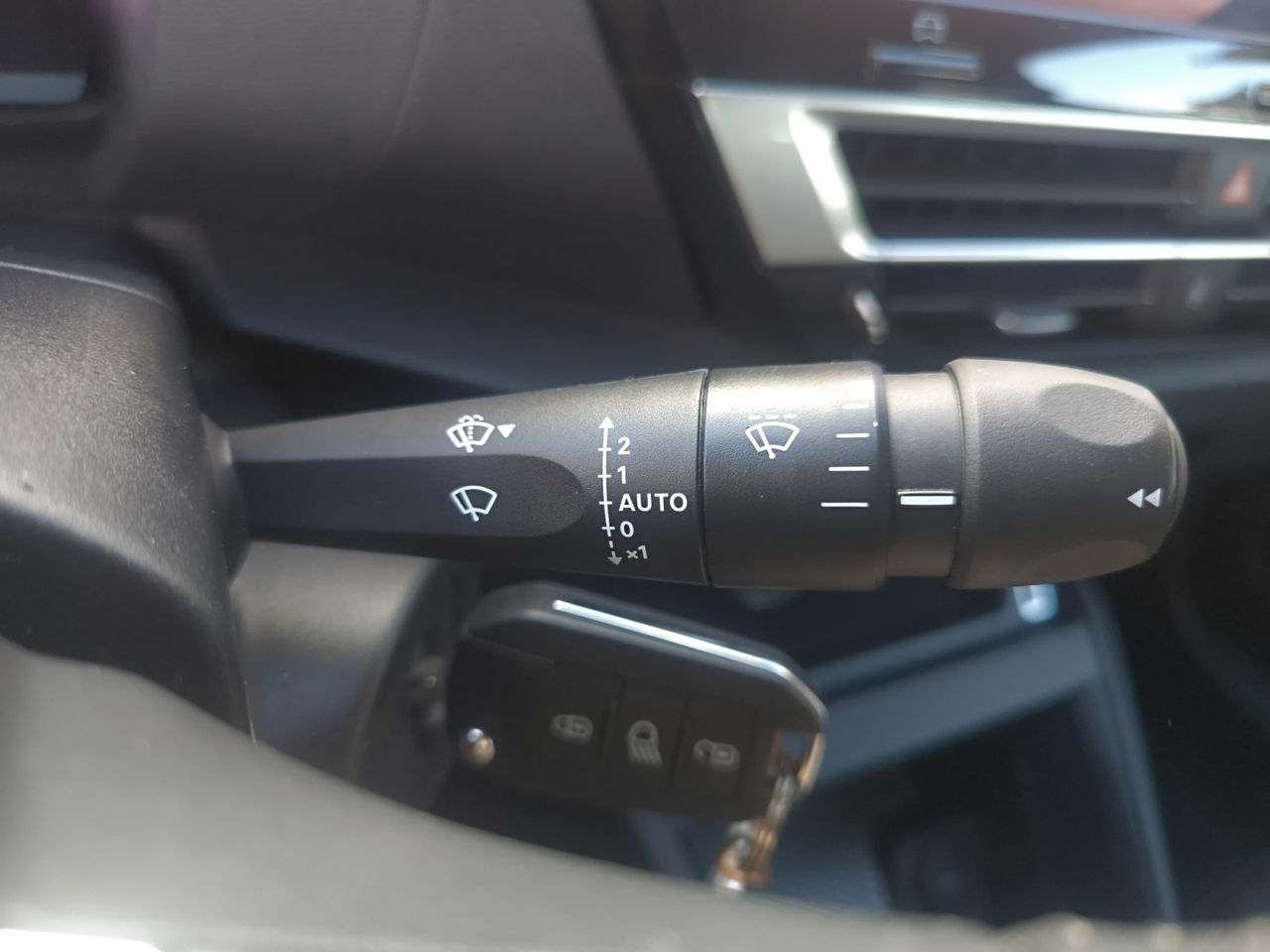 Citroën C4 PURE TECH 130 CV FEEL PACK  - Foto 2