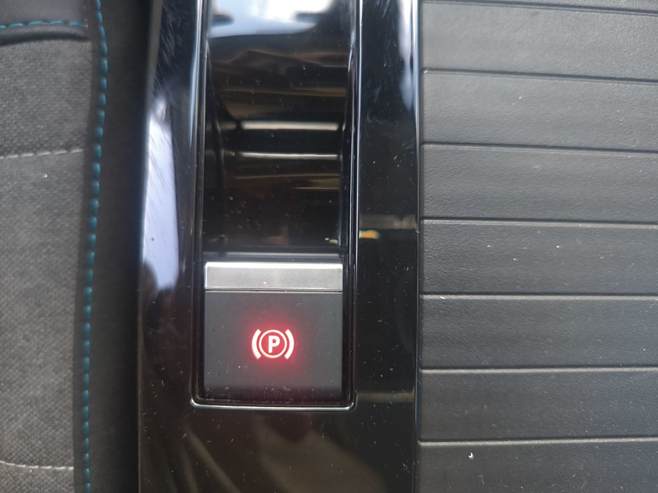 Citroën C4 PURE TECH 130 CV FEEL PACK  - Foto 2