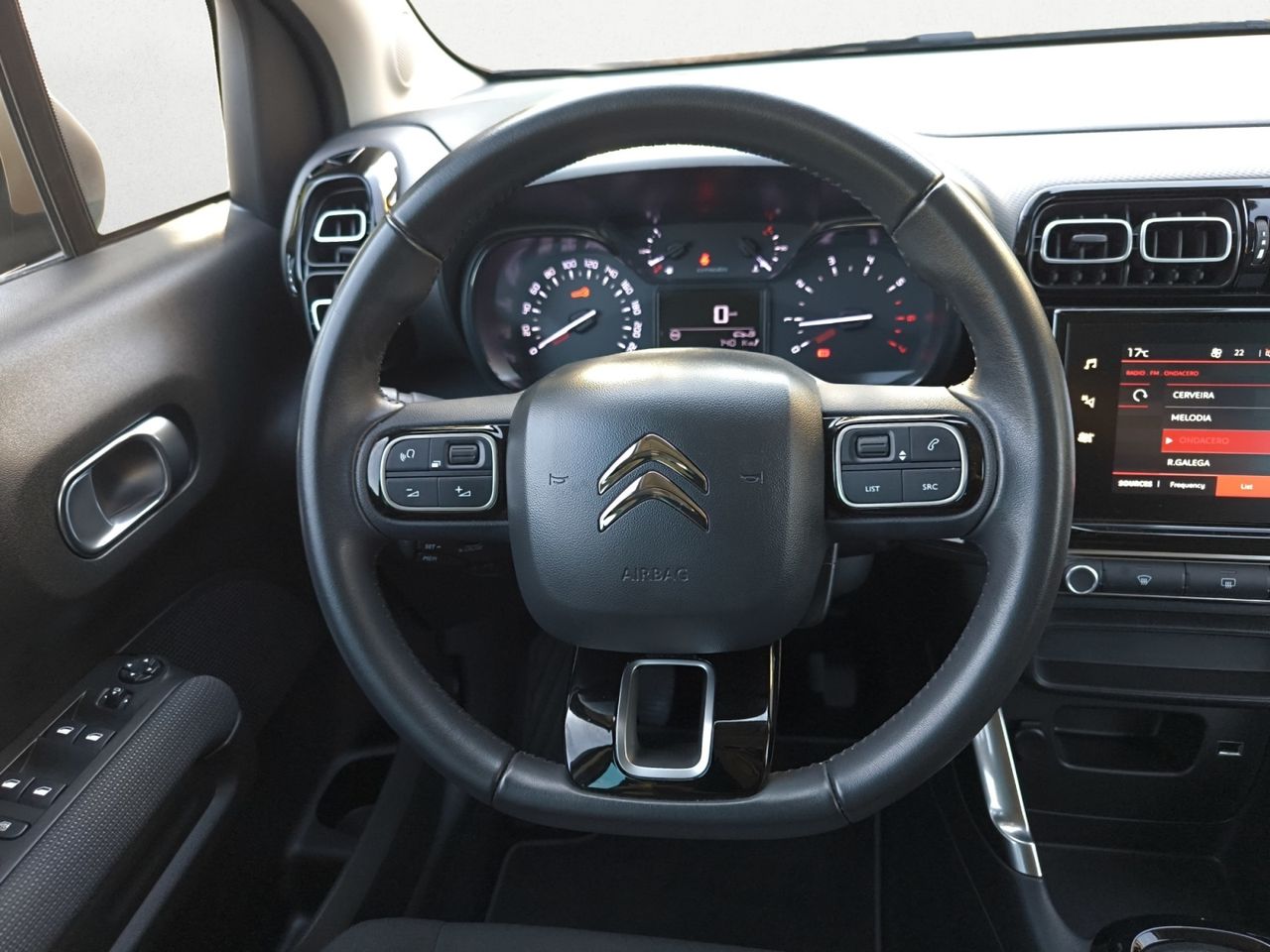 Citroën C3 Aircross BLUE HDI 110 CV C SERIES  - Foto 2