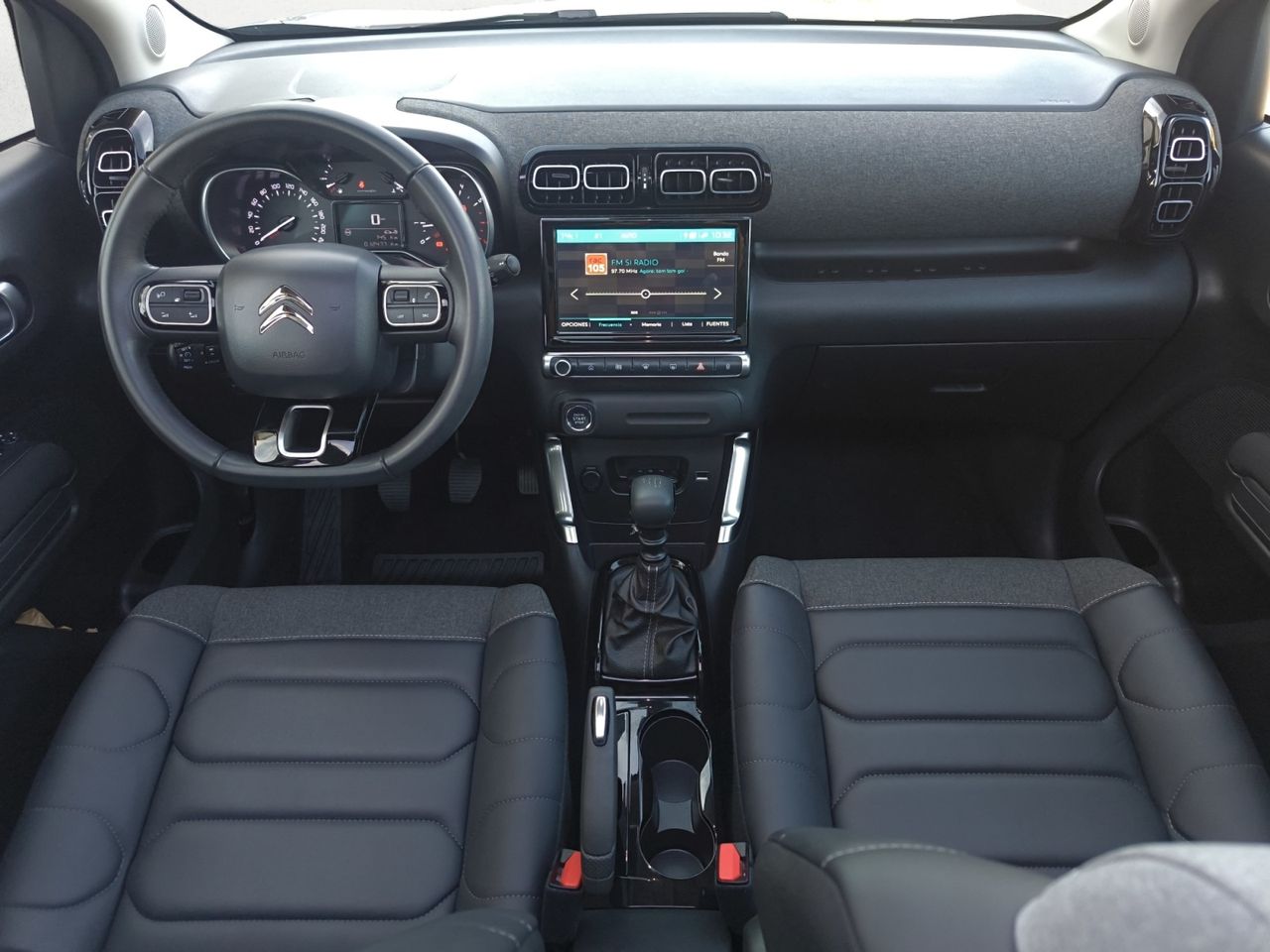 Citroën C3 Aircross BLUE HDI 110 CV SHINE PACK  - Foto 2
