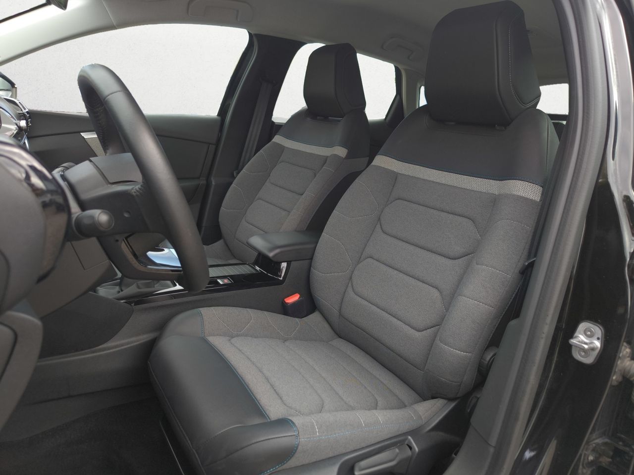 Citroën C4 PURE TECH 130 CV FEEL PACK  - Foto 2